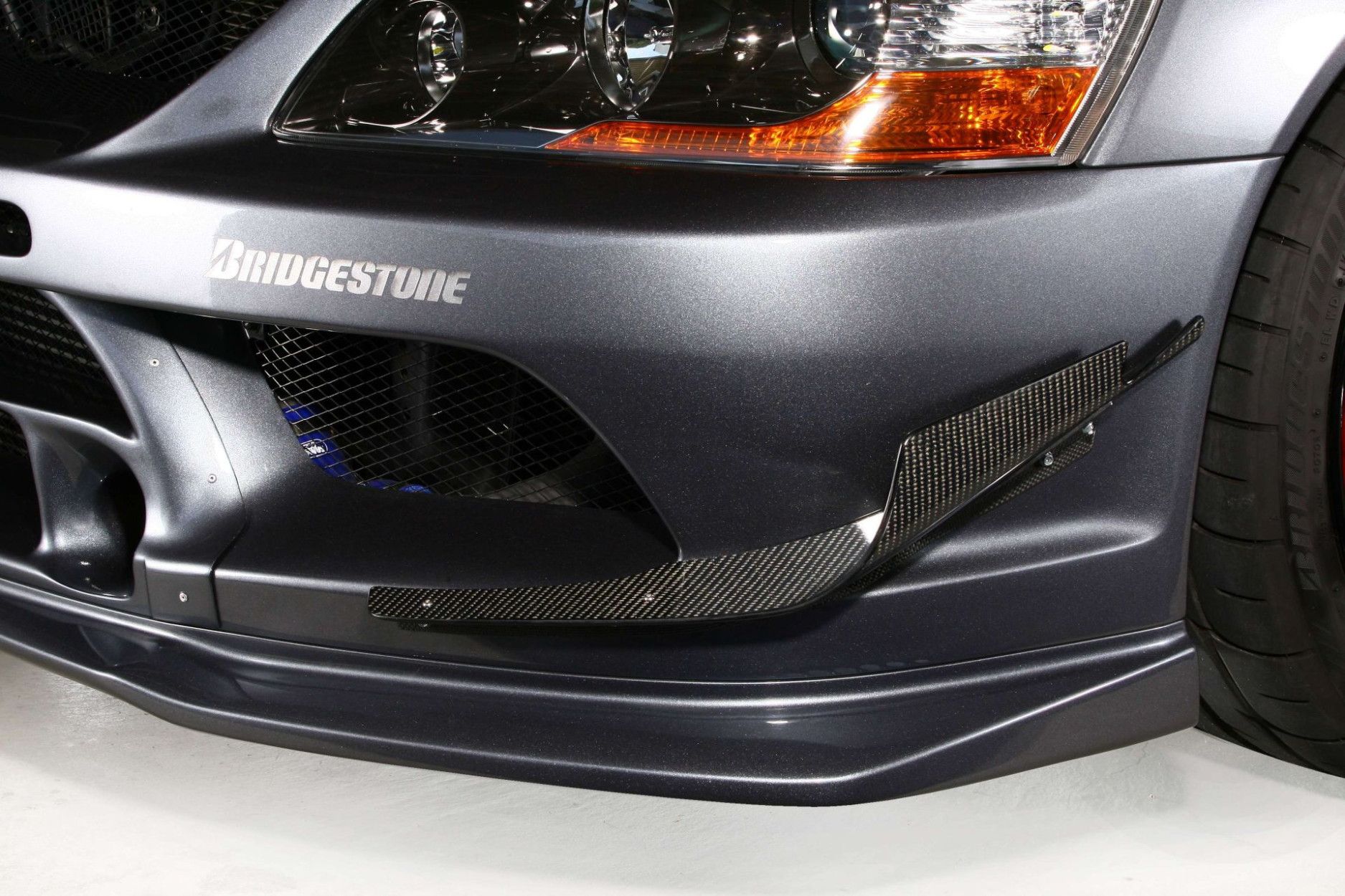 Varis Carbon Bodykit für Mitsubishi Lancer Evo IX (6) 