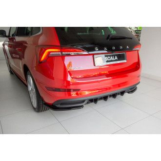 Maxtondesign Diffusor für Skoda Scala schwarz hochglanz