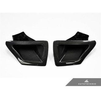 AutoTecknic Auspuffblende aus Dry Carbon für Nissan R35 GTR - online kaufen  bei CFD