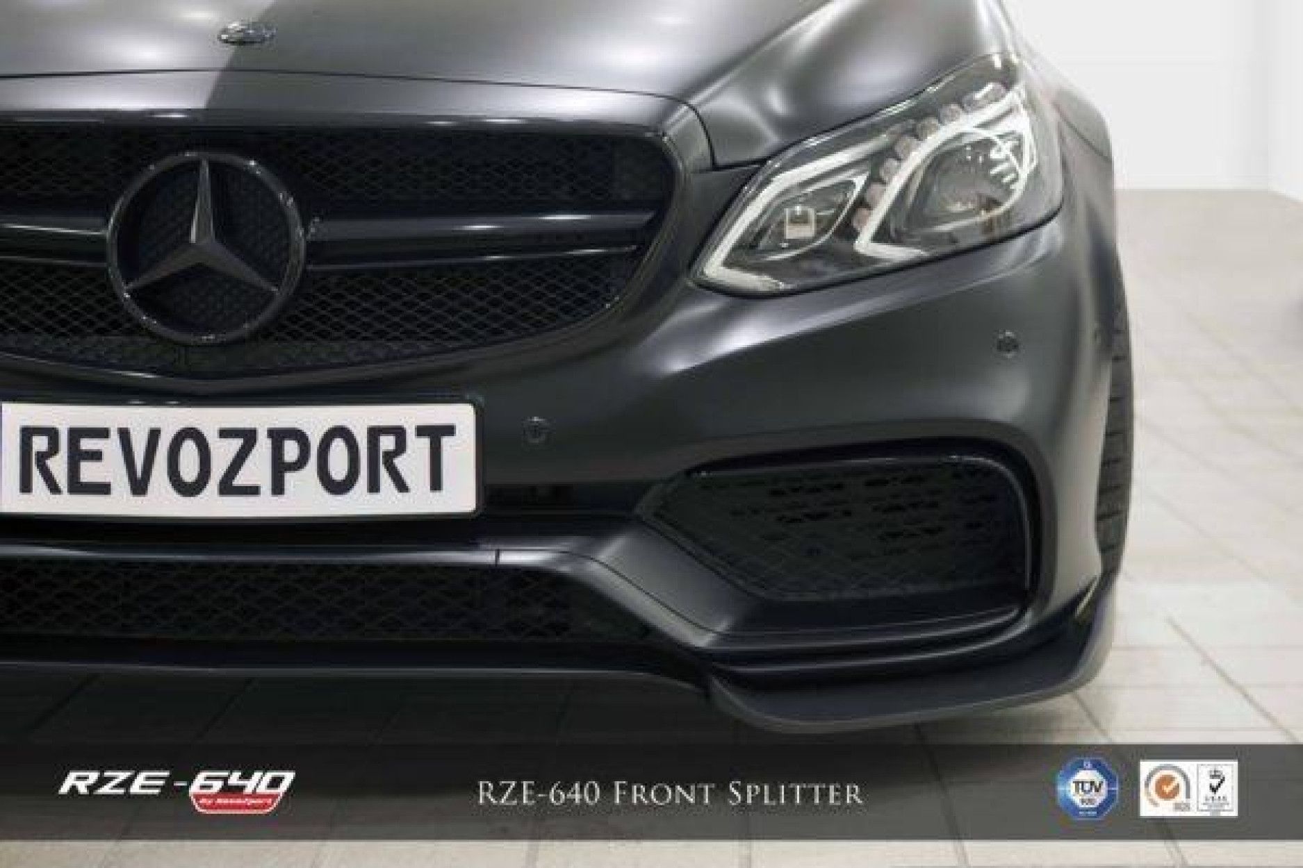 RevoZport Carbon Frontsplitter for Mercedes Benz E-Klasse W212 E63 AMG|E63S AMG "RZE-640" Facelift sedan 2 pcs (5) 