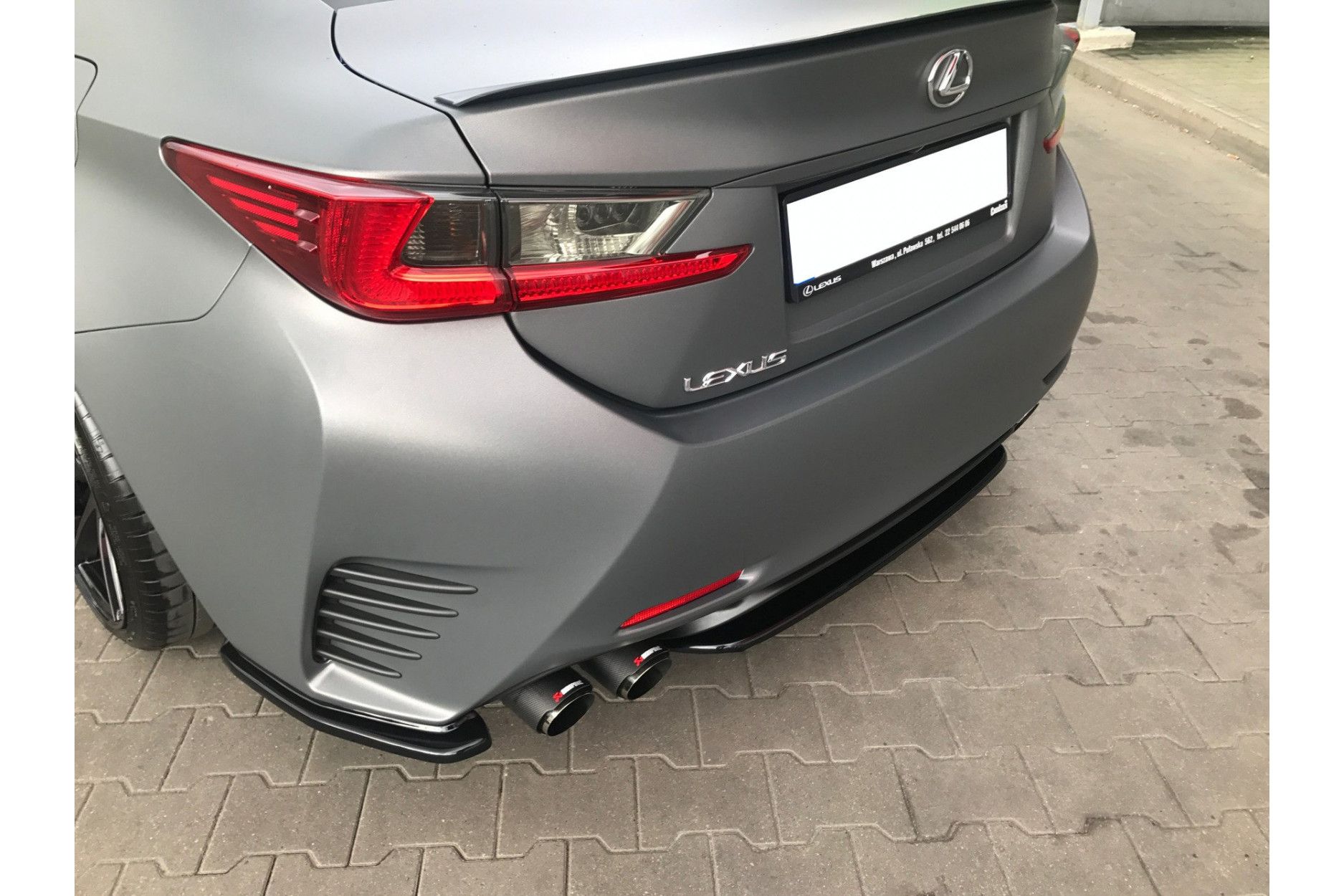 Maxtondesign Diffusor für Lexus RC schwarz hochglanz (2) 