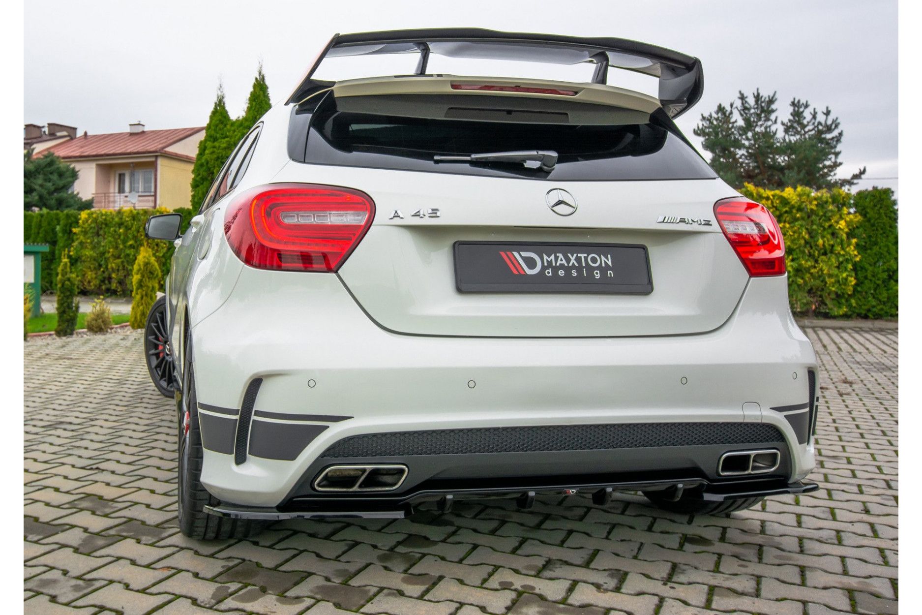 Maxtondesign Spoiler Fur Mercedes Benz A Klasse W176 A45 Amg Schwarz Strukturiert Buy Online At Cfd