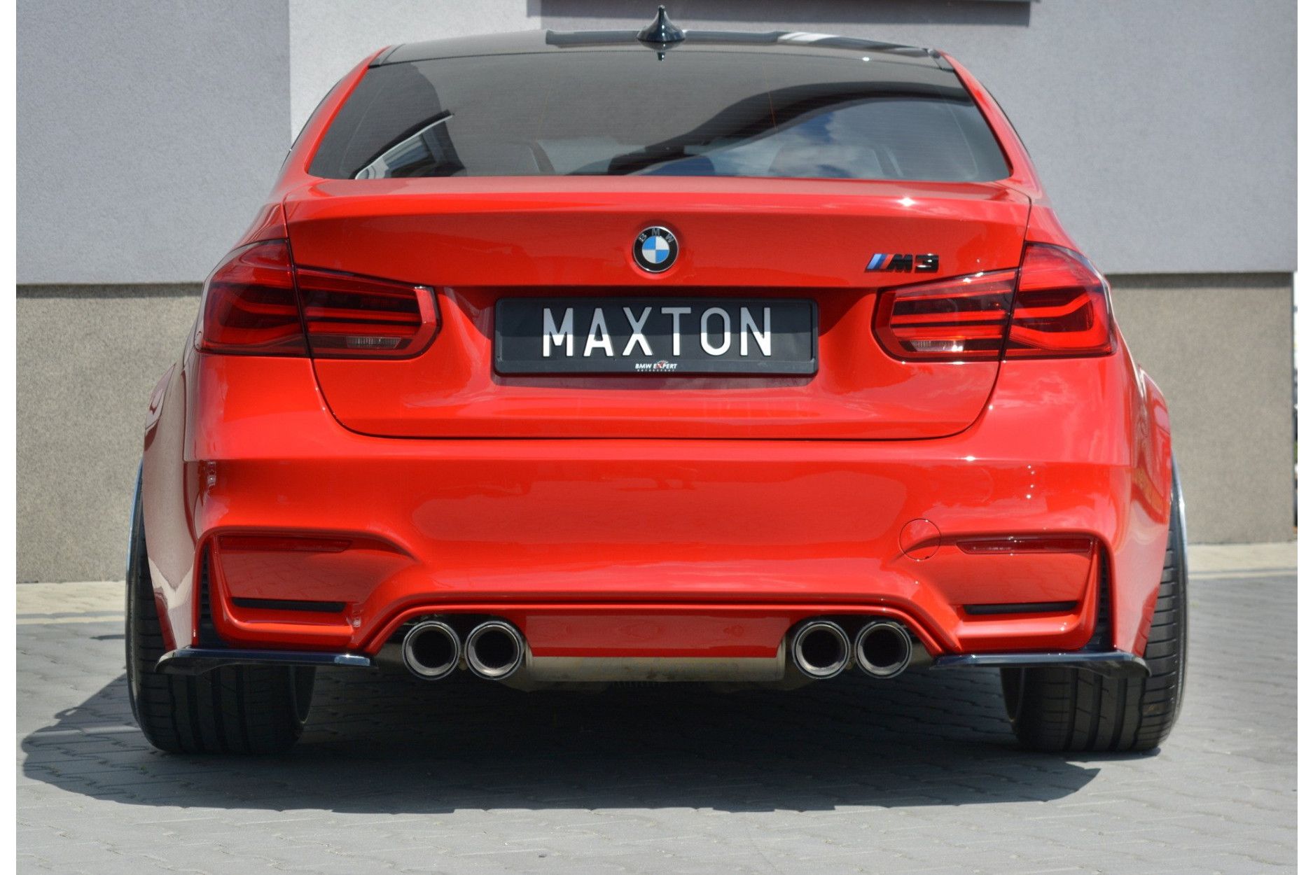 Maxtondesign Diffusor Erweiterung li/re V.1 für BMW 3er F80 M3 schwarz hochglanz (3) 