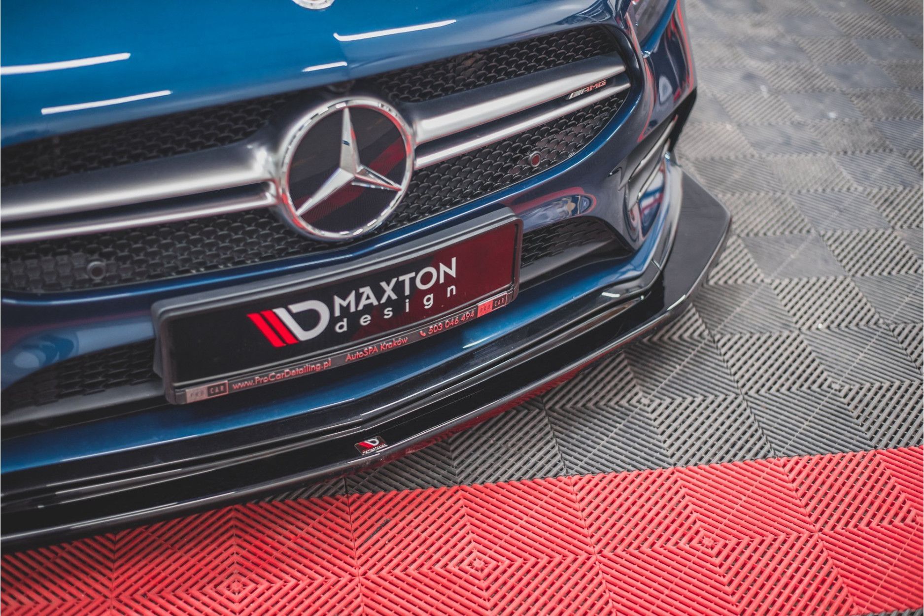 Maxtondesign Frontlippe V.3 für Mercedes Benz A-Klasse W177 A35 AMG schwarz hochglanz (5) 