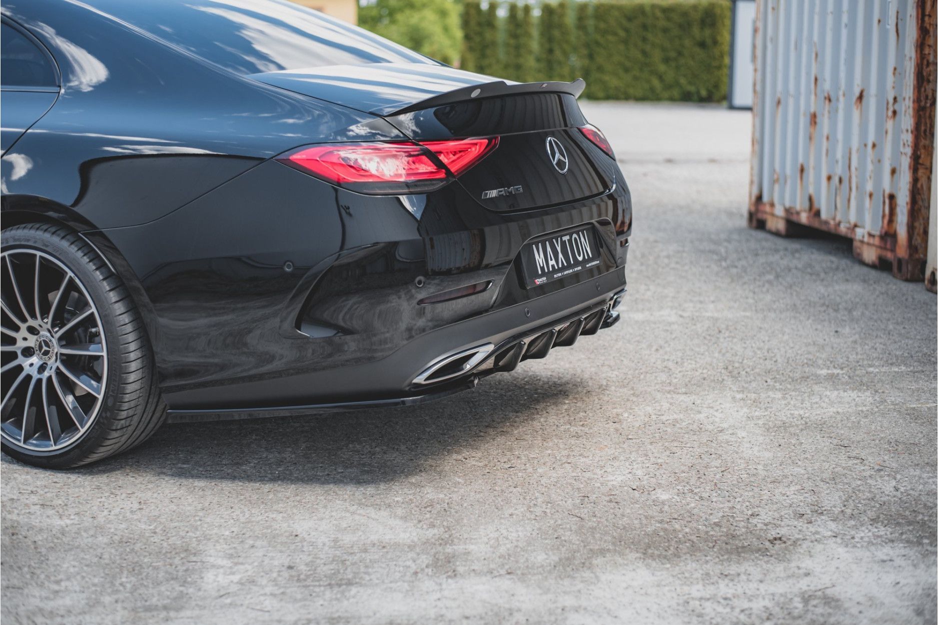 Maxtondesign Spoiler für Mercedes Benz CLS-Klasse C257 AMG-Paket schwarz hochglanz (3) 