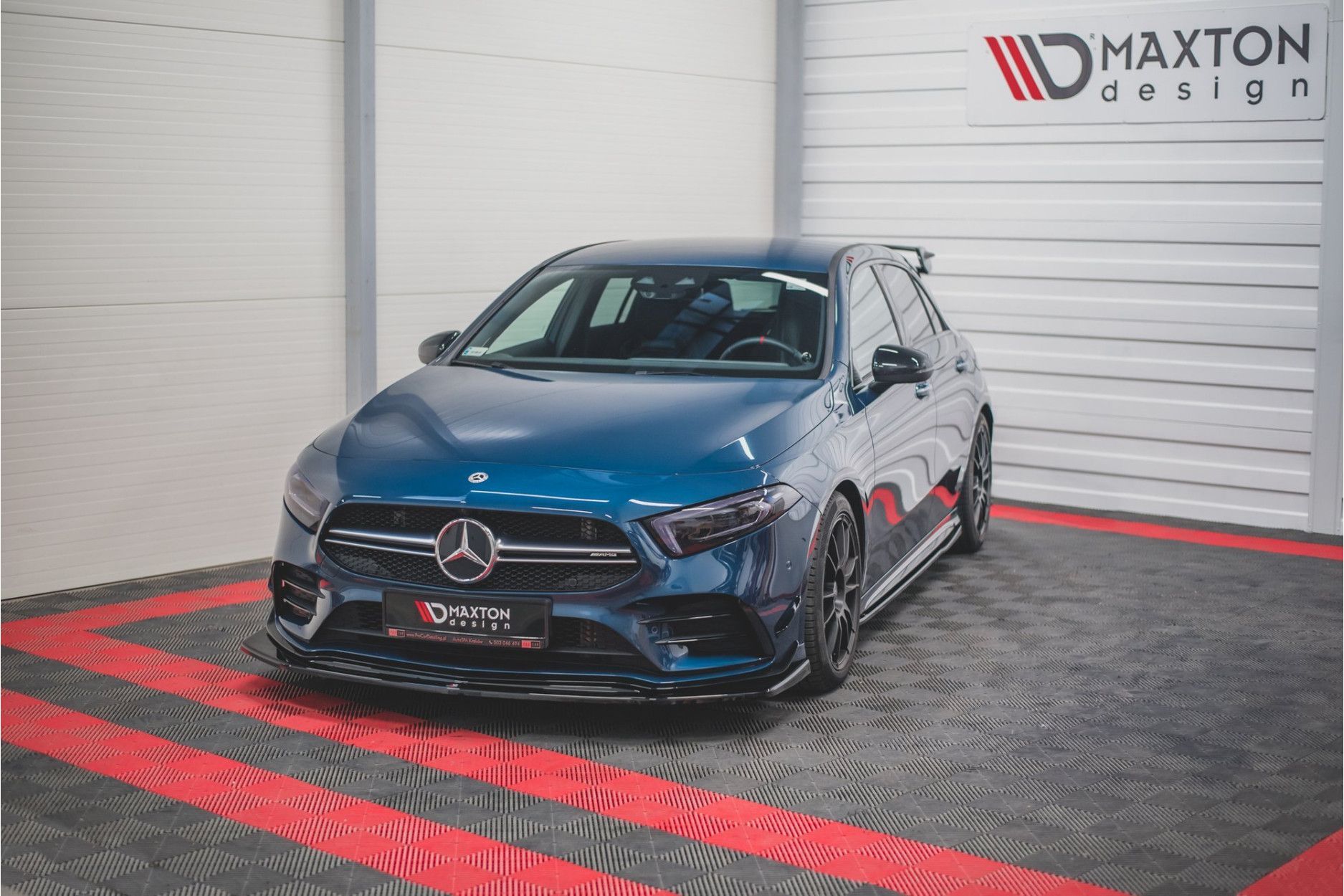 Maxtondesign Frontlippe V.3 für Mercedes Benz A-Klasse W177 A35 AMG schwarz hochglanz (3) 