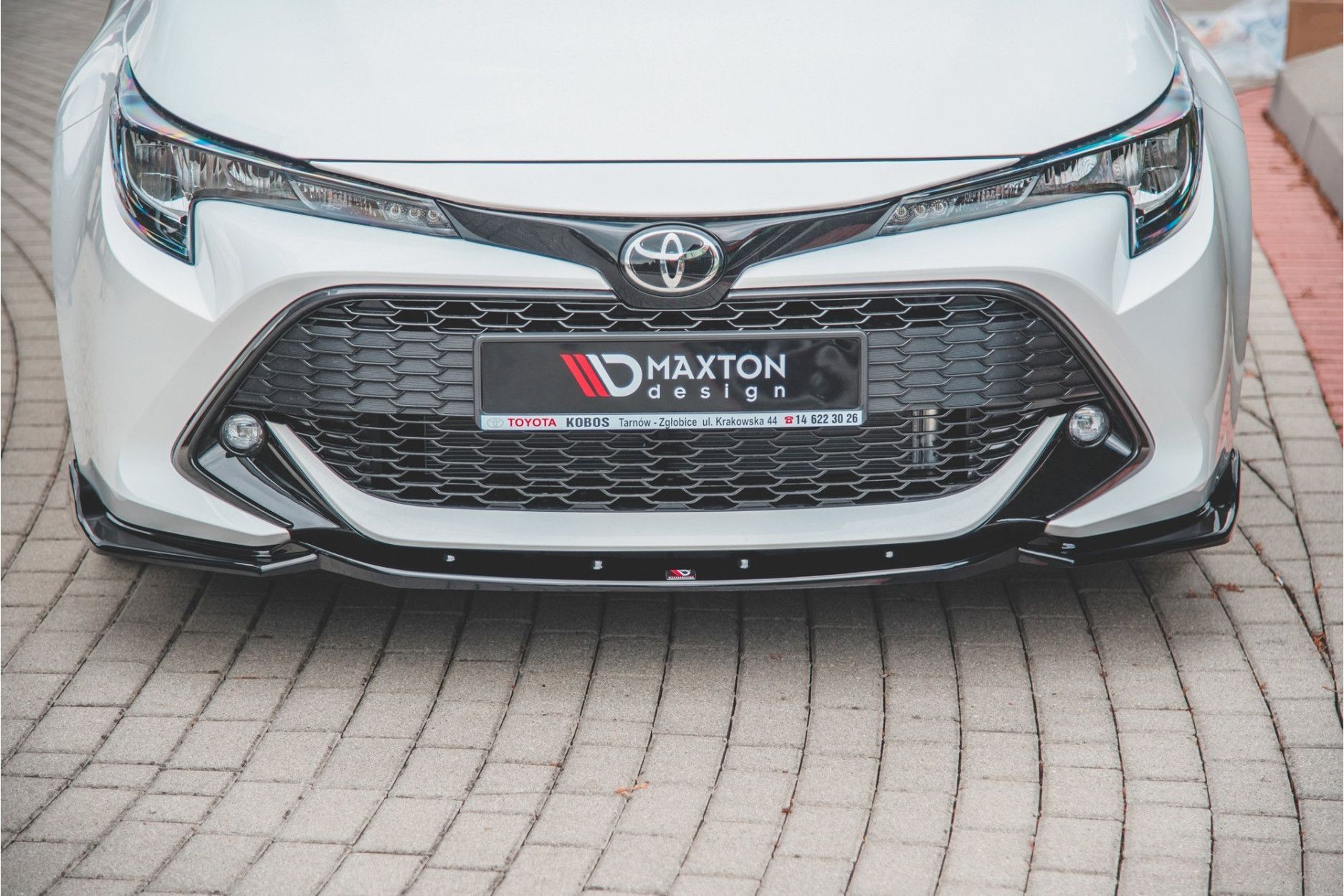 Front Lippe / Front Splitter / Frontansatz V.1 für Toyota Corolla