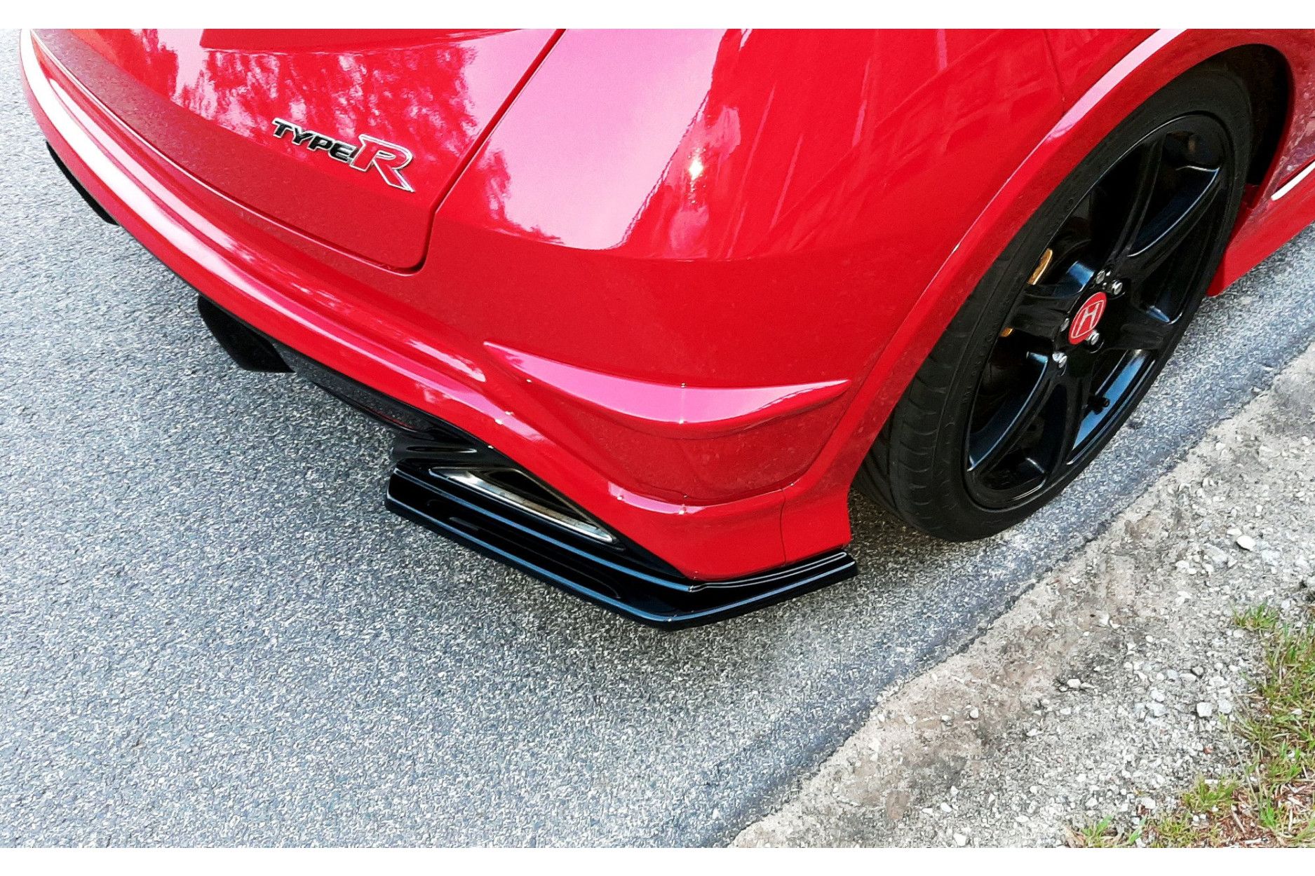 Maxtondesign Diffusor Erweiterung li/re für Honda Civic FK8 Type-R schwarz hochglanz (4) 
