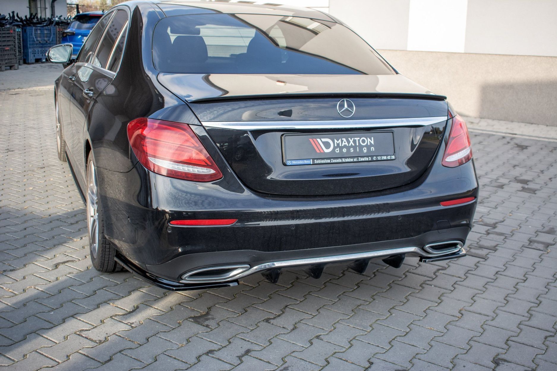 Maxtondesign Diffusor Erweiterung li/re für Mercedes Benz E-Klasse W213 E43 AMG|AMG-Line Limousine schwarz hochglanz (3) 