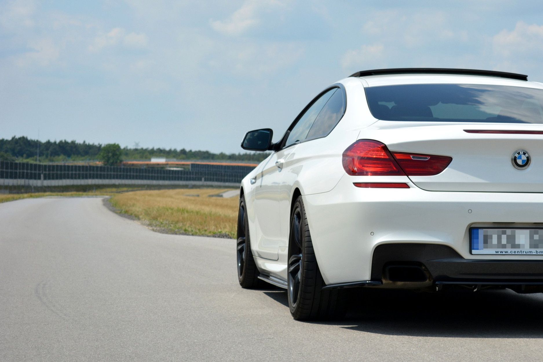 Maxtondesign Seitenschweller für BMW 6er F13 M-Paket schwarz hochglanz (3) 