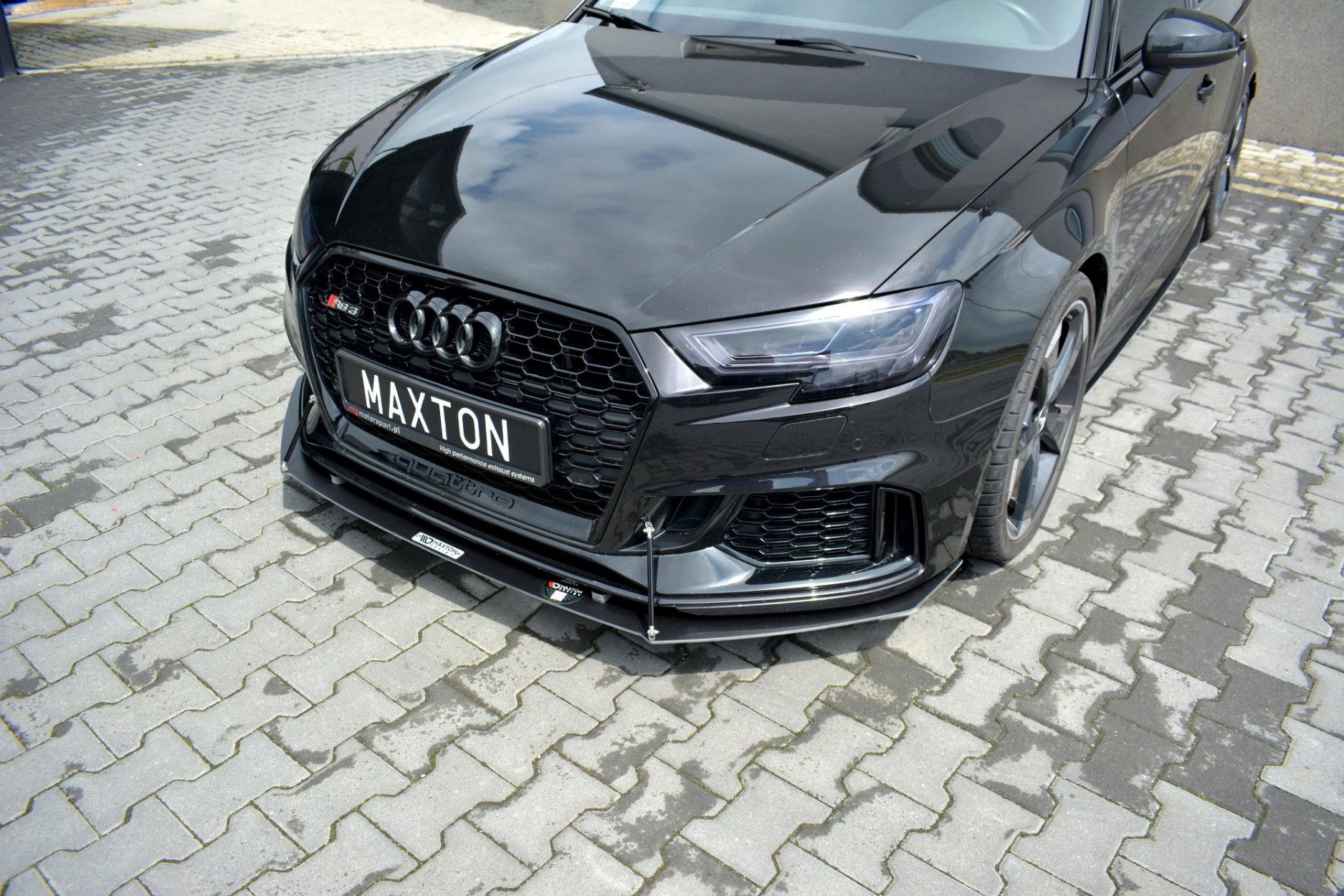 Maxtondesign Frontlippe V.1 für Audi RS3 8V.2 Facelift Racing schwarz (2) 