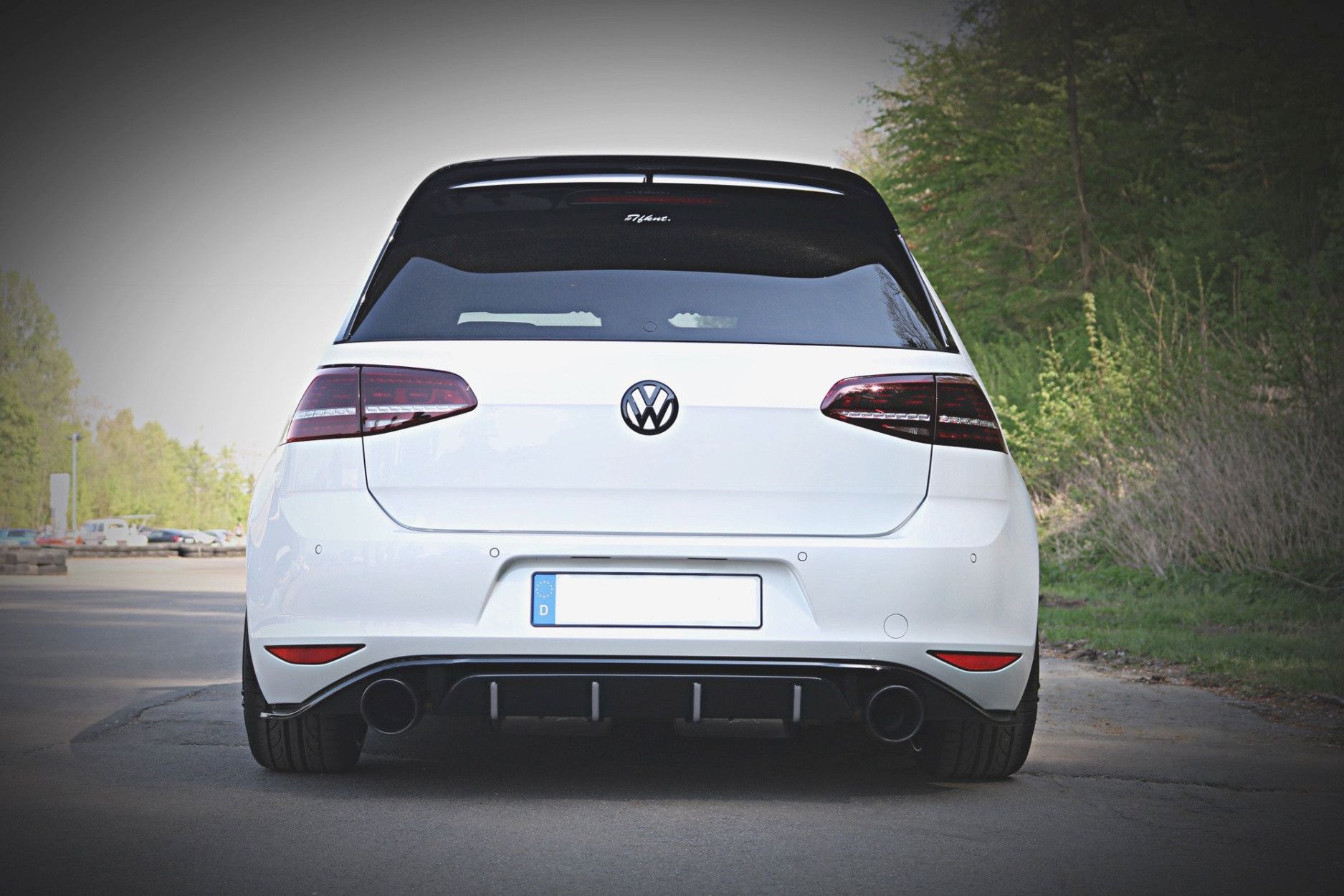 Maxtondesign Diffusor für Volkswagen Golf MK7|Golf 7 GTI Clubsport schwarz hochglanz (4) 