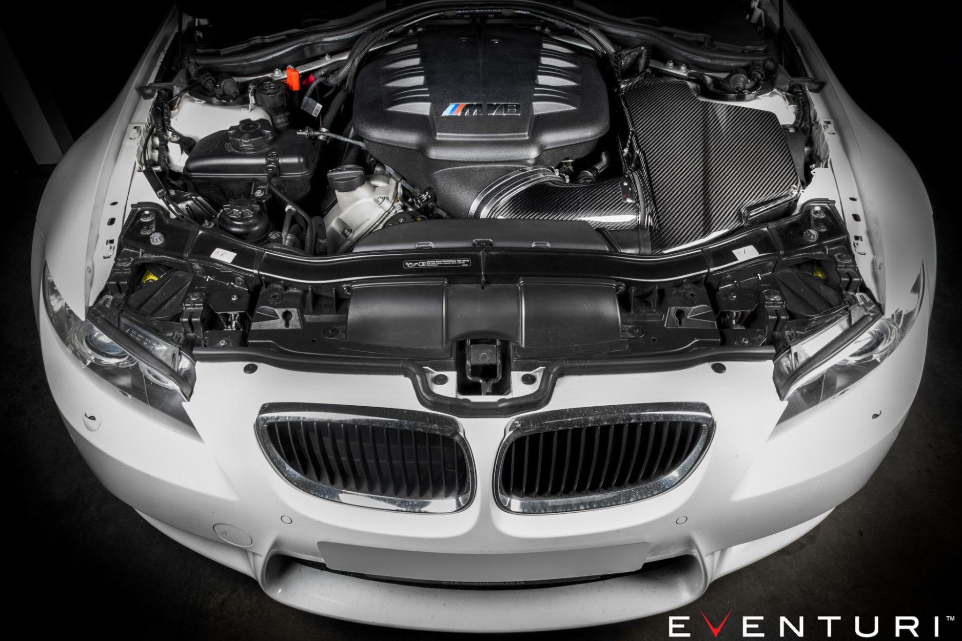 BMW E9X M3 - Black Carbon Airbox Lid (2) 