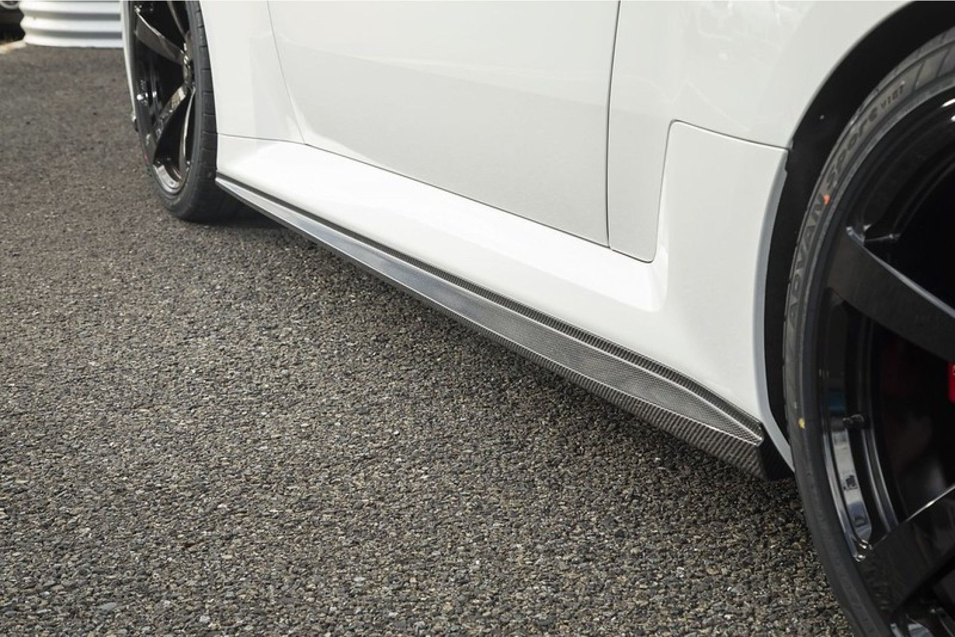 3DDesign carbon side skirts fitting for BMW F90 M5 (2) 