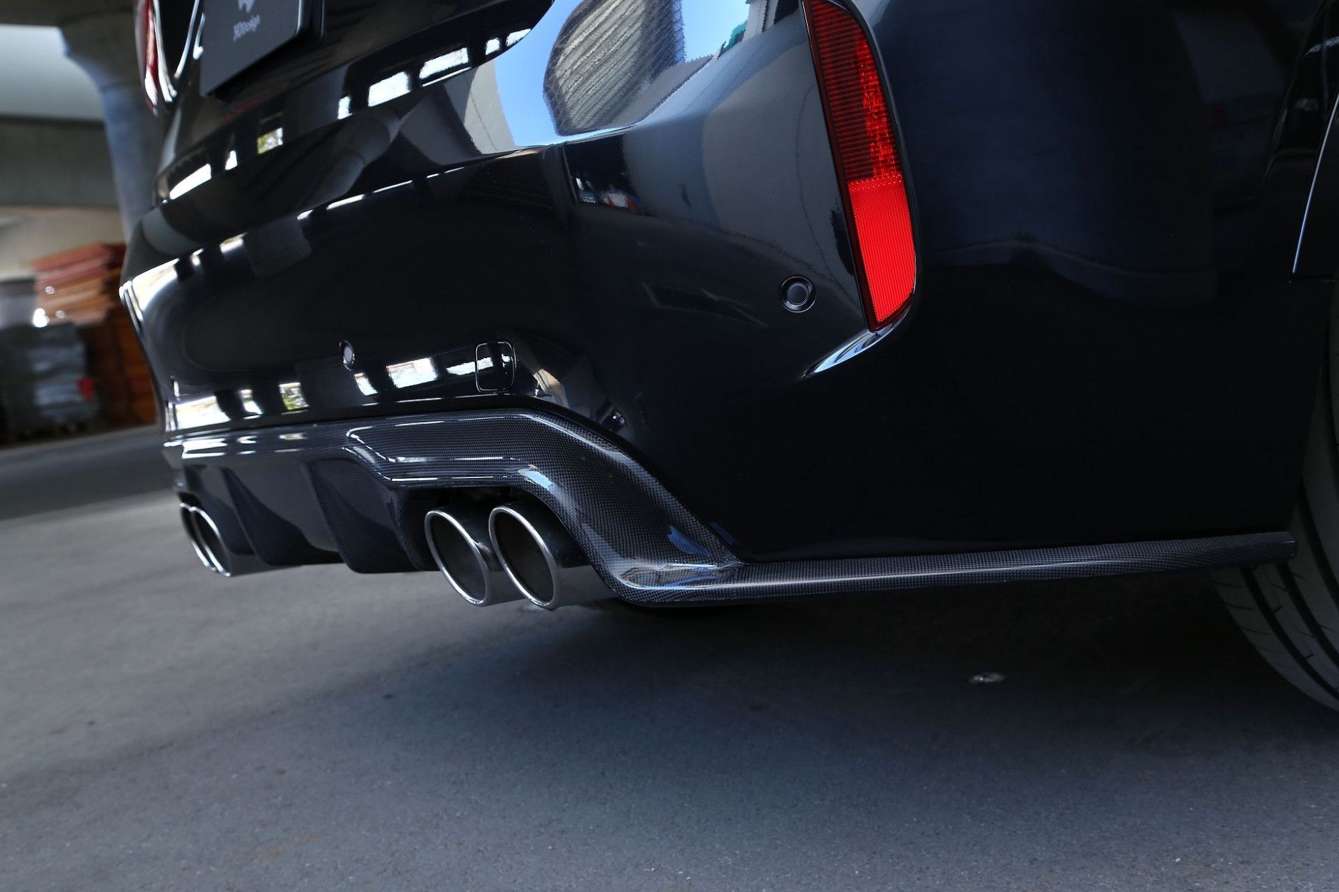 3DDesign carbon diffuser fitting for BMW F86 X6M (6) 