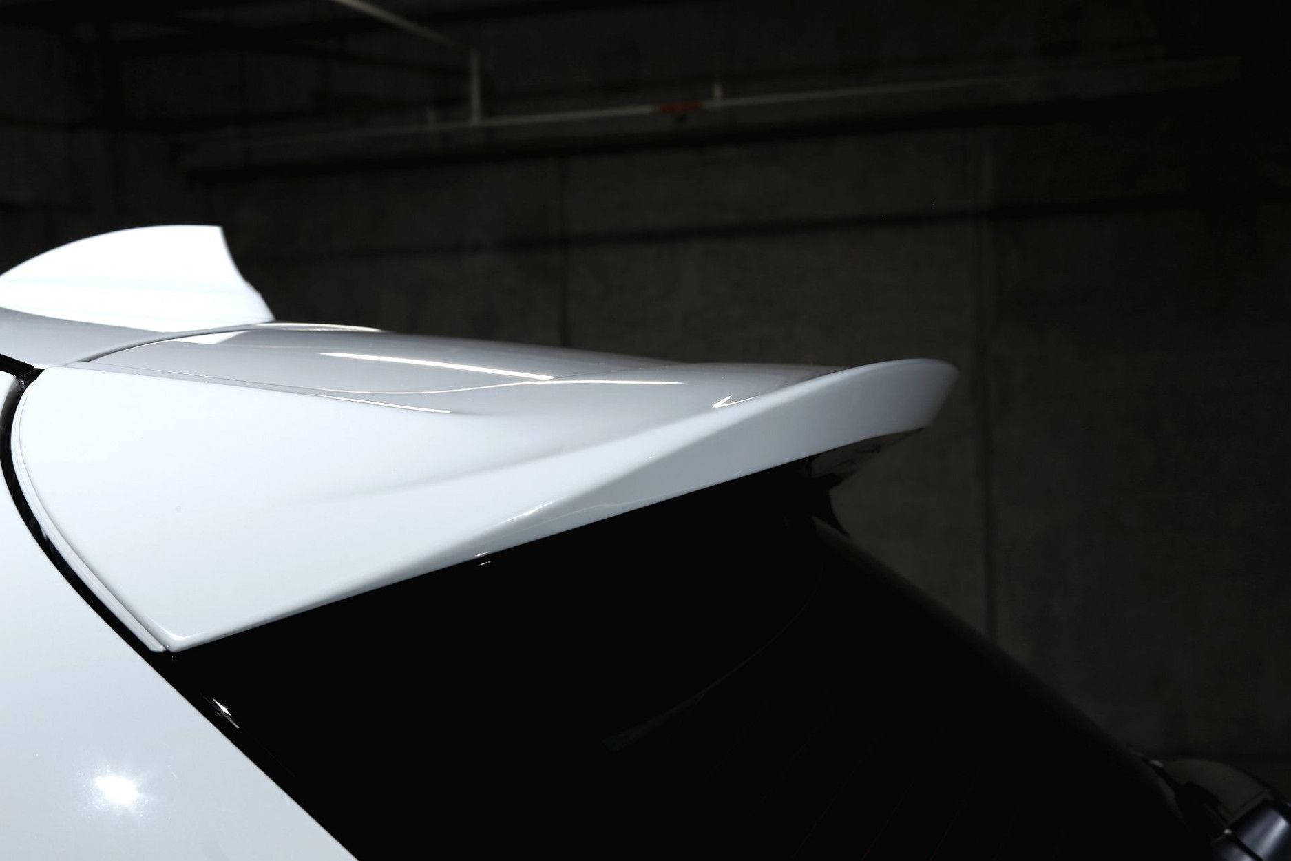 3DDesign PU roof spoiler fitting for BMW F48 X1 (3) 
