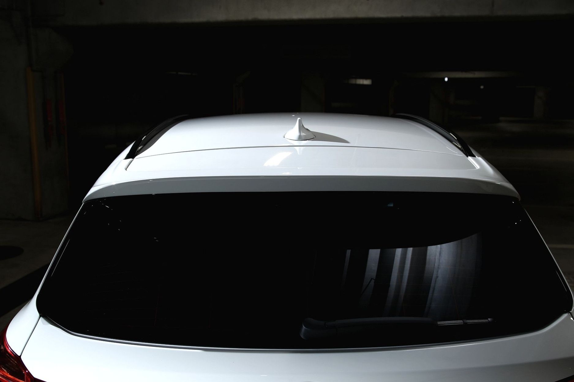 3DDesign PU roof spoiler fitting for BMW F48 X1 (4) 
