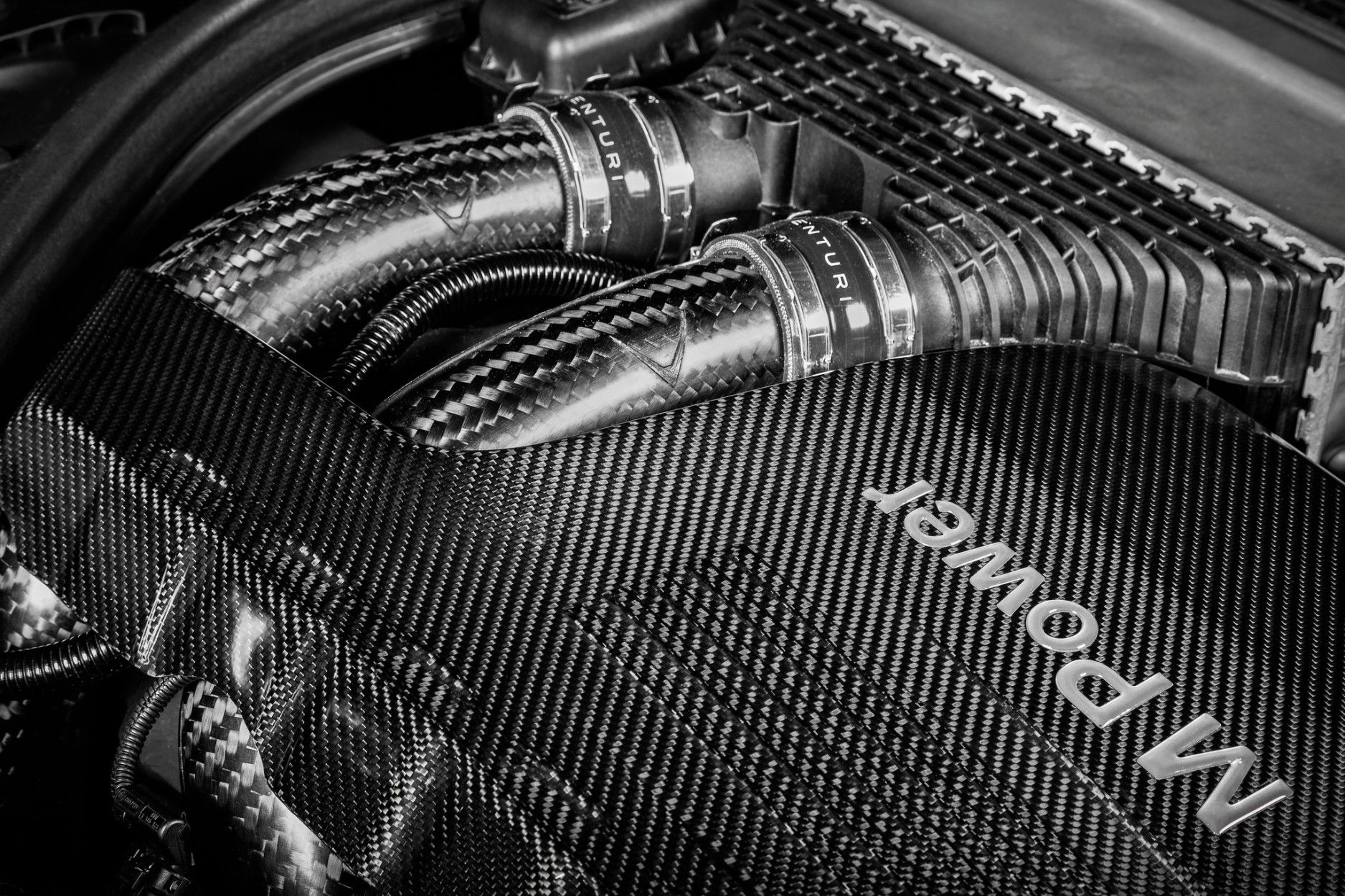 Eventuri Carbon Chargepipes for BMW S55 F8X M3/M4 | F87 M2 Competition
(7) 