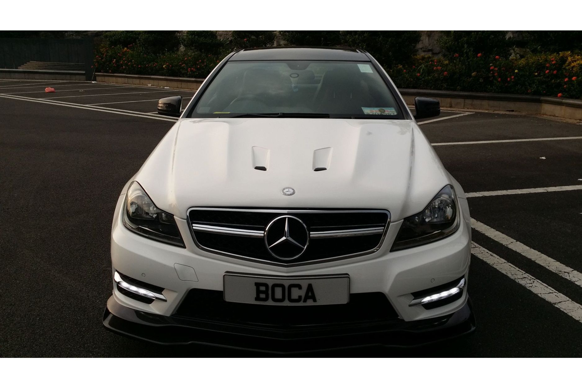 Boca Carbon Frontlippe für Mercedes W204 Facelift / C204 mit AMG Paket (4) 