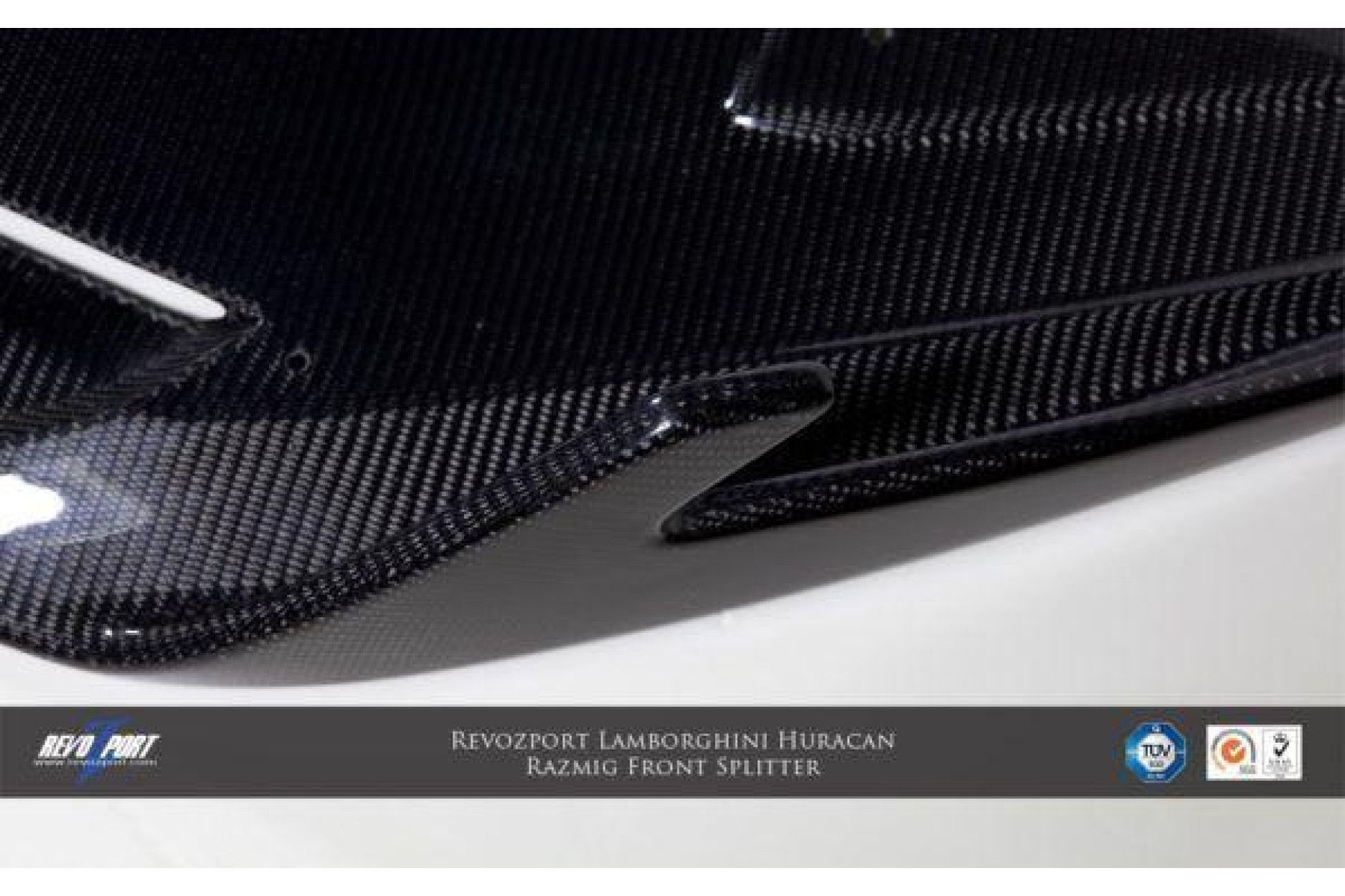 RevoZport Carbon frontlip for Lamborghini Huracan "Razmig" (4) 