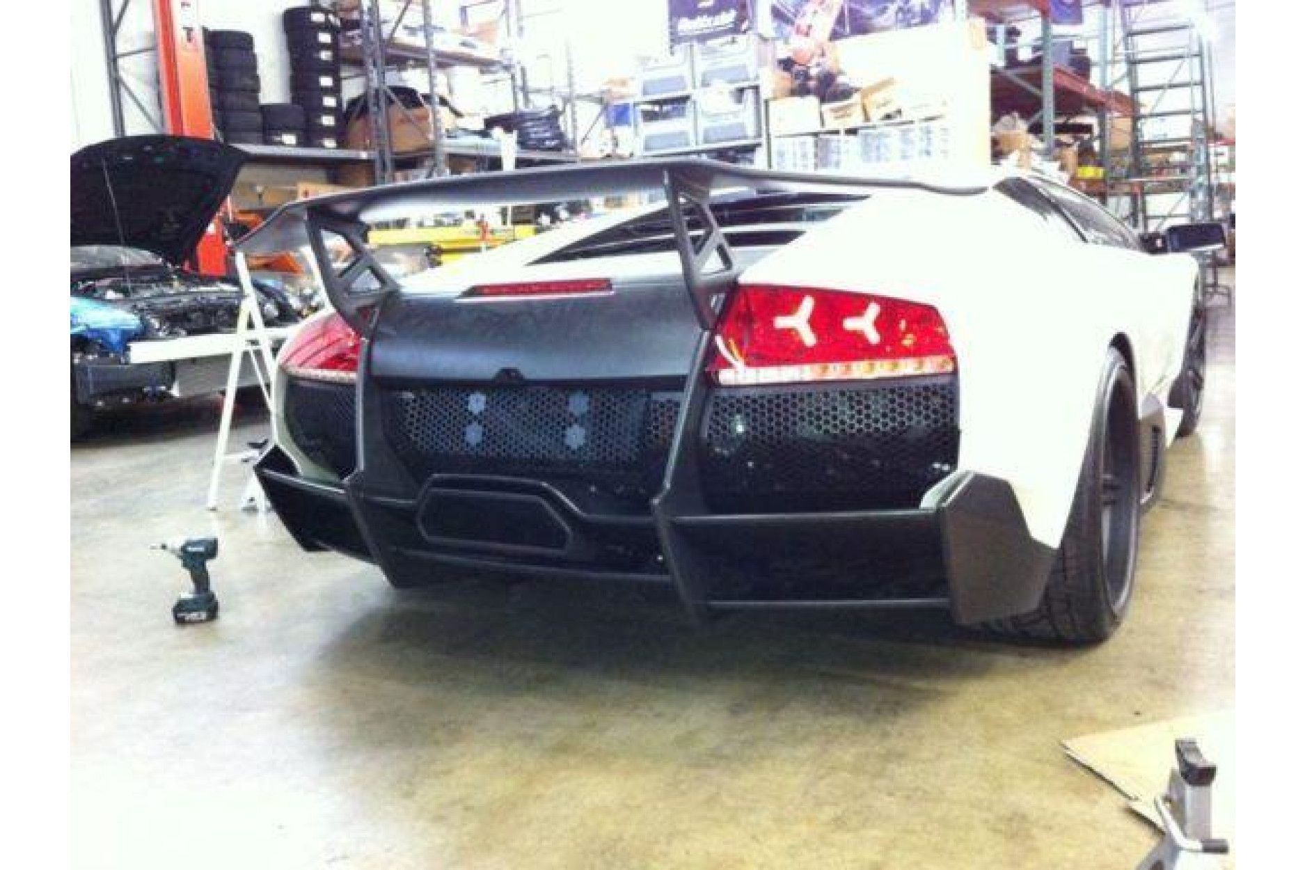 RevoZport Carbon rear bumper for Lamborghini Murcielago LP670-SV-Style (4) 