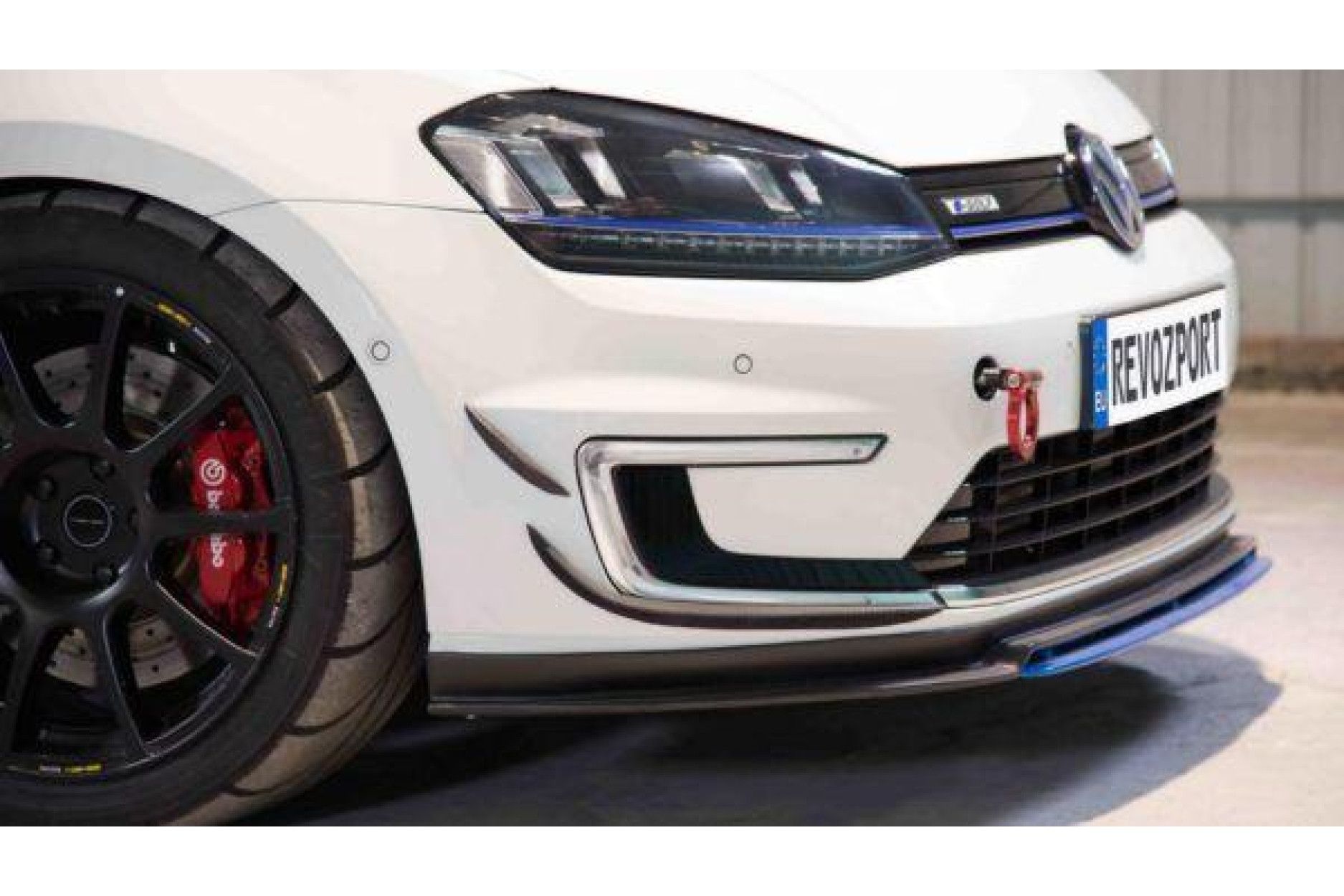 RevoZport Carbon Bodykit for Volkswagen e-Golf MK7
