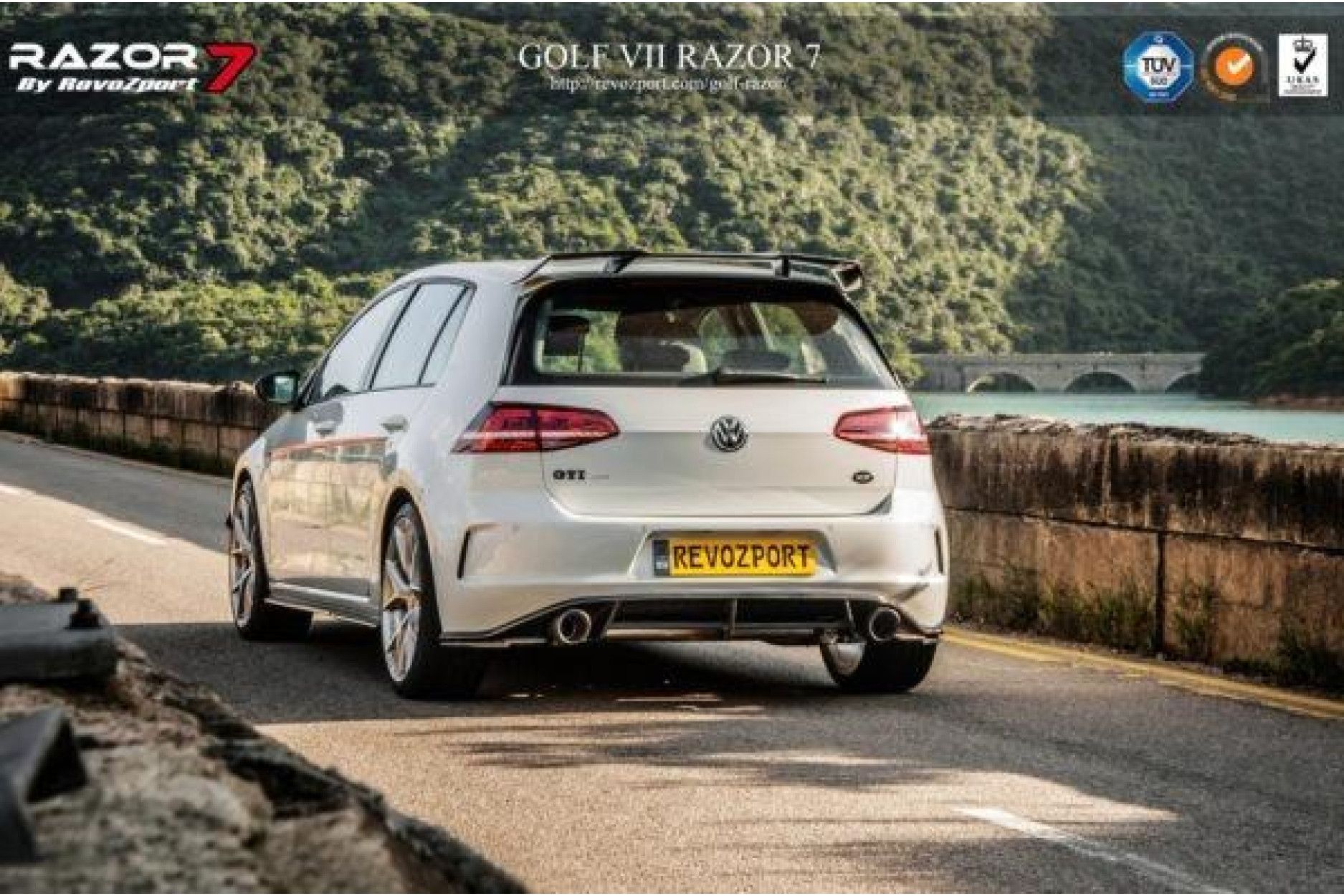 RevoZport Carbon Bodykit for Volkswagen Golf MK7|Golf 7 GTI pre-facelift "Razor 7" (7) 