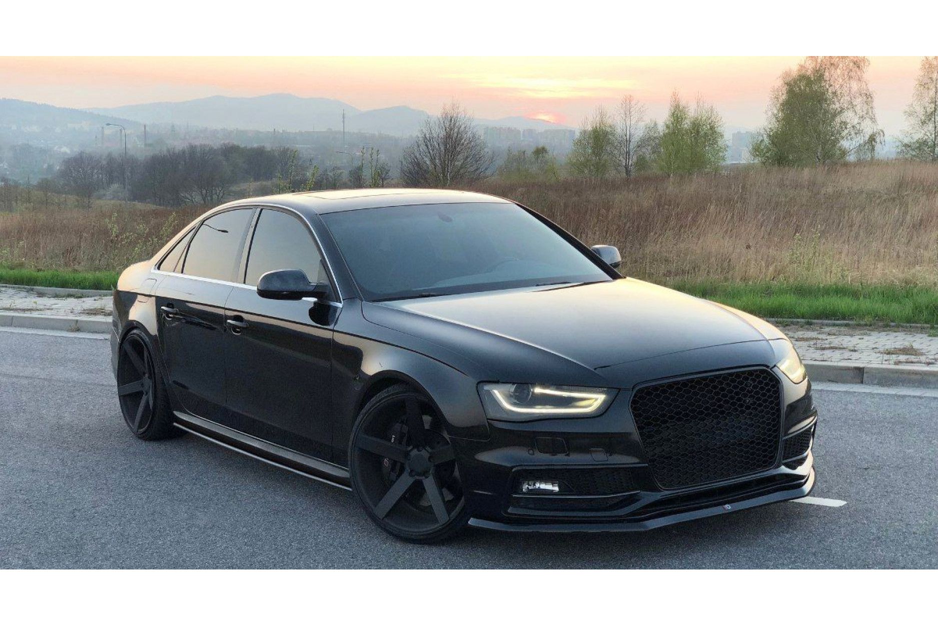 Maxton Design ABS Seitenschweller für Audi A4 B8 S4|RS4 Facelift schwarz hochglanz (3) 