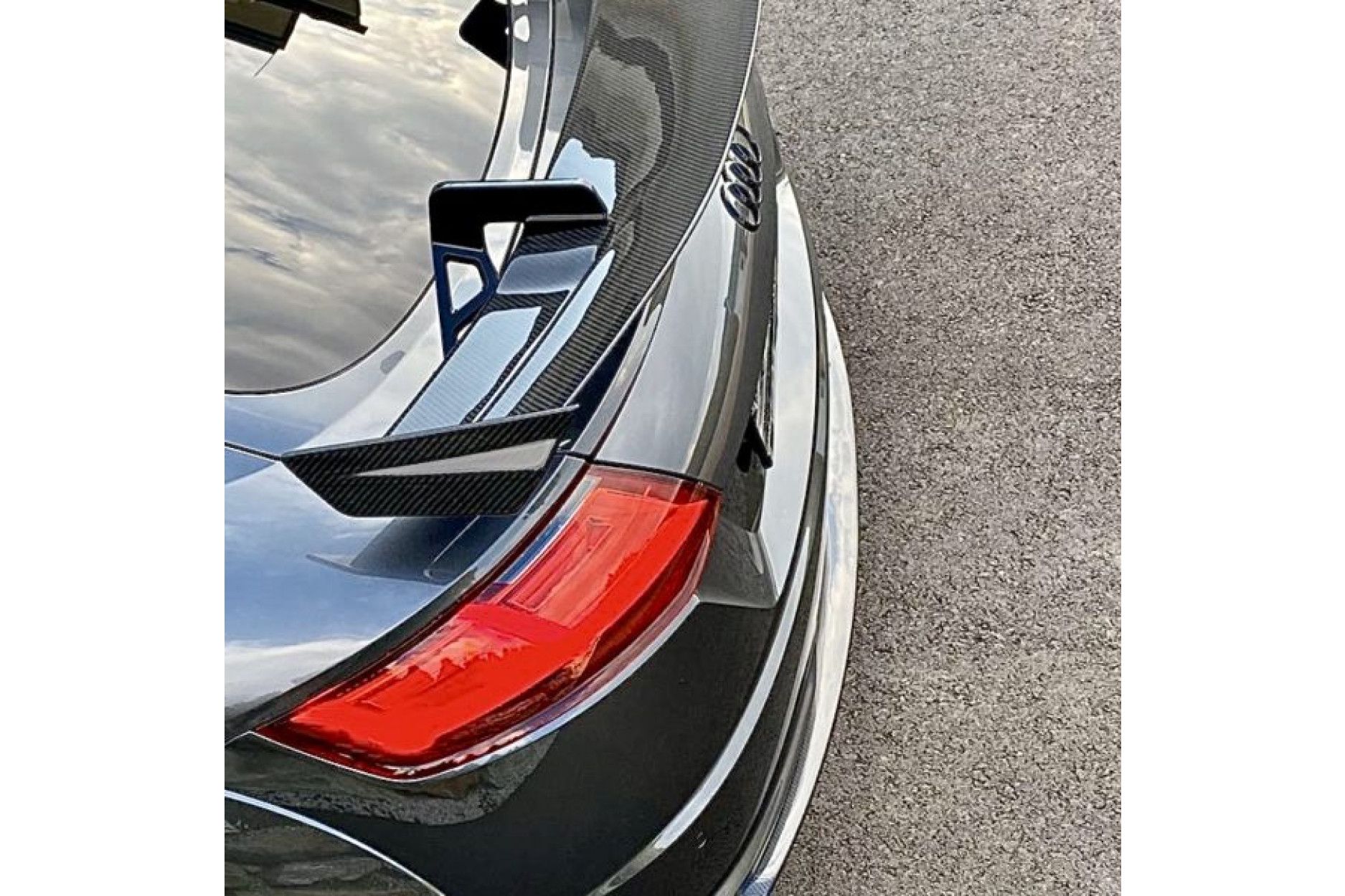 Automotive Passion AP dry carbon diffuser mit Seitenteilen for Audi 8S TTRS (4) 