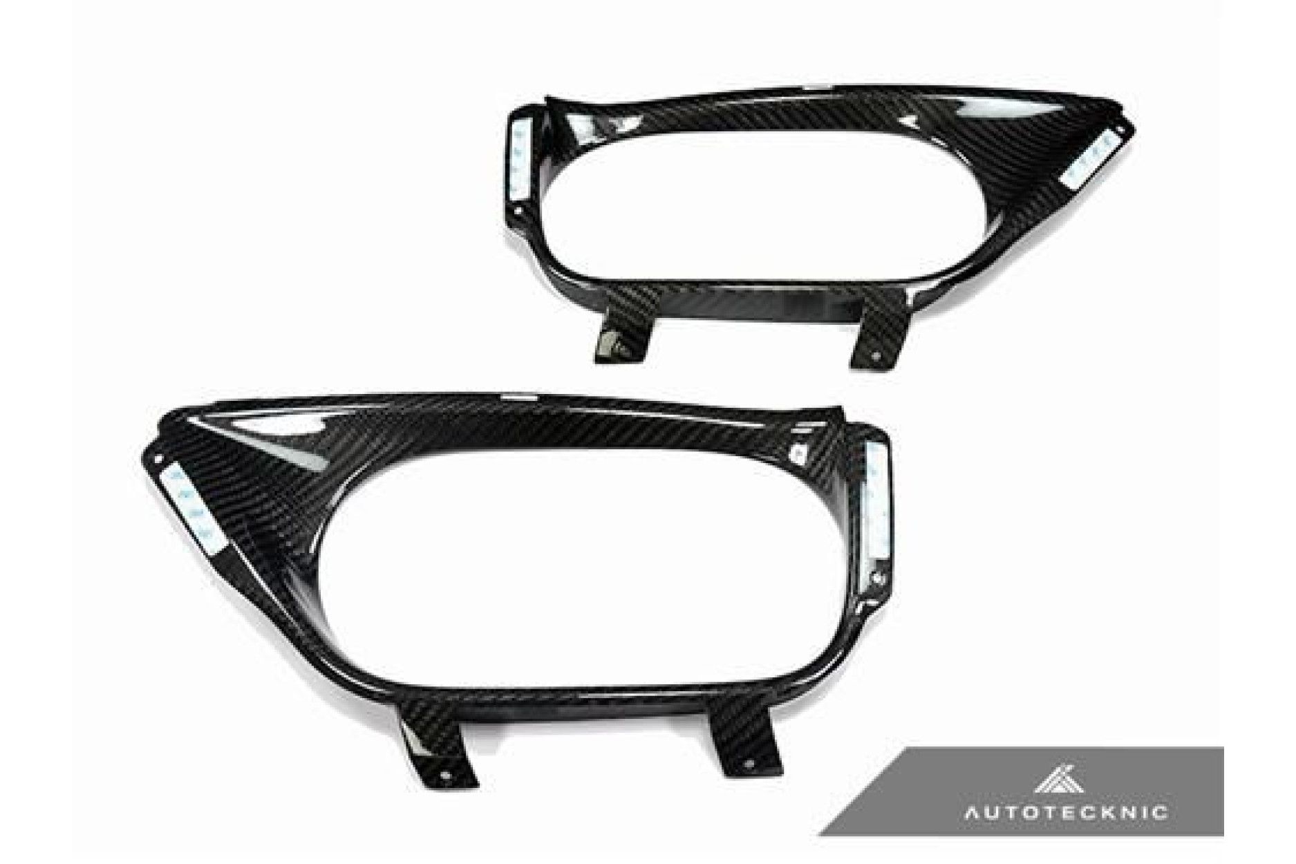AutoTecknic Dry Carbon Fiber Exhaust Shroud - Nissan R35 GTR (2) 