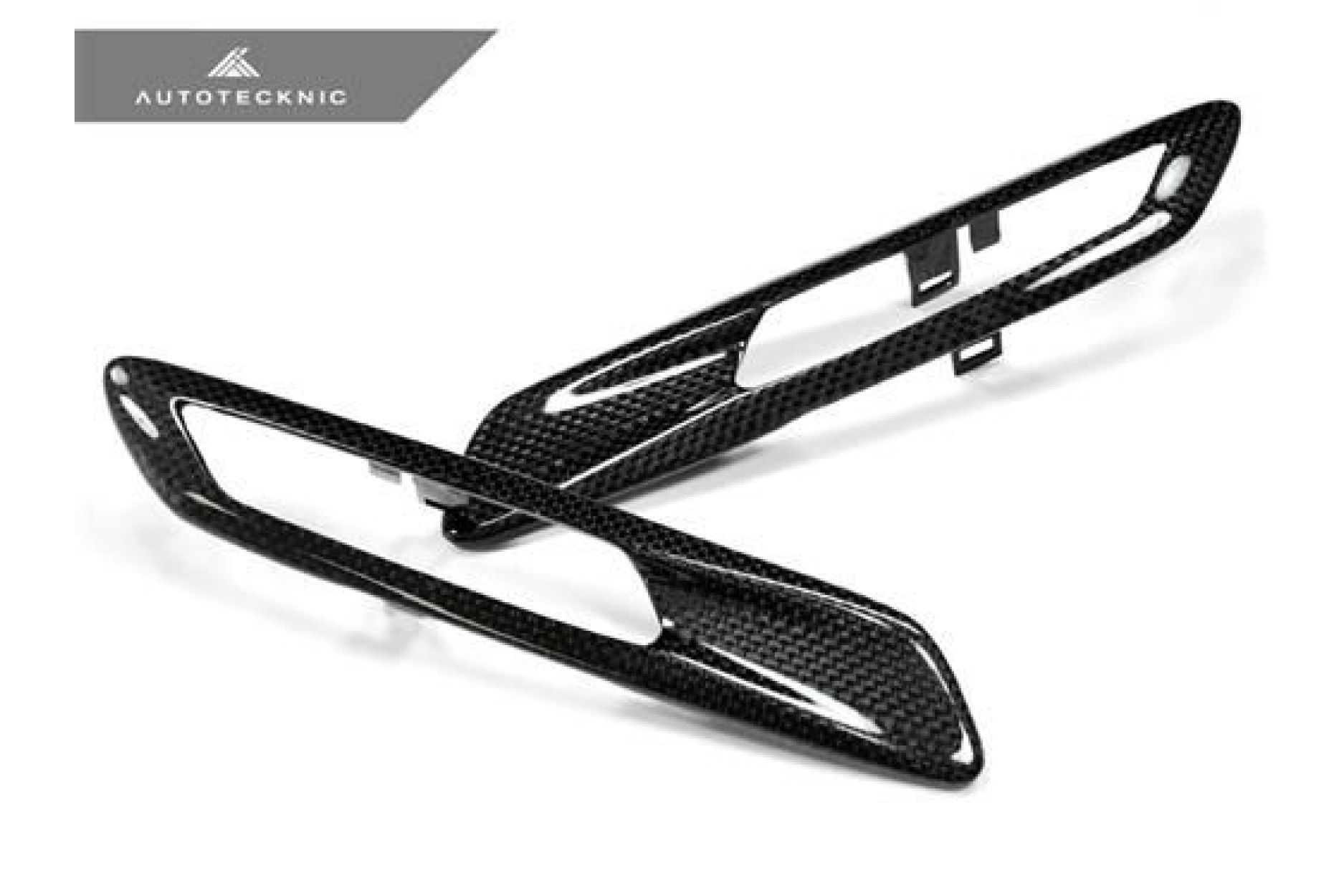 AutoTecknic Carbon Fiber Fender Light Trim - F10 5 Series (do not fit vehicle with parking assistance package) (2) 