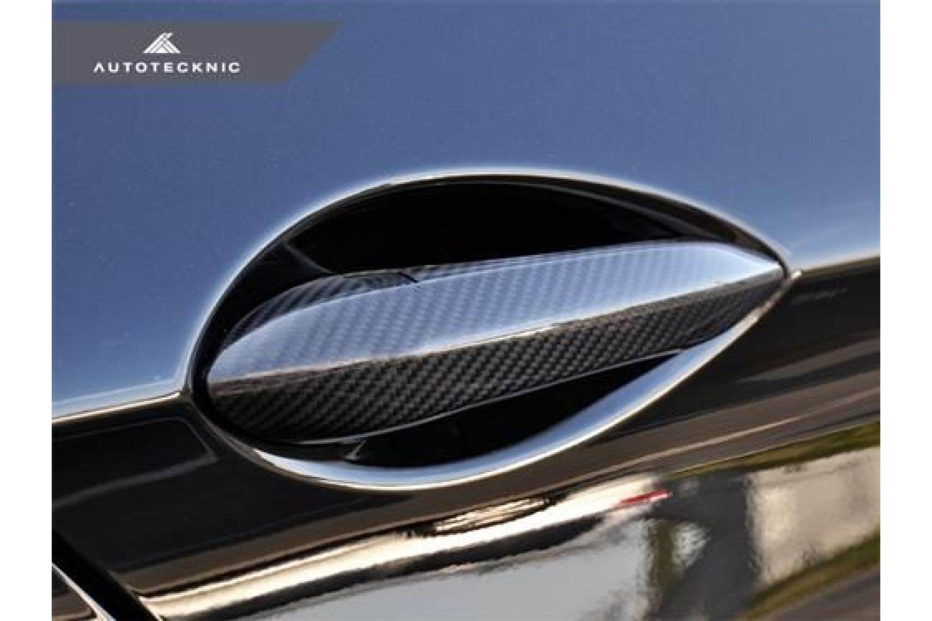 AutoTecknic Dry Carbon Türgriffverkleidunge für BMW F10 5er inklusive M5 | F06/F12/F13 6er inklusive M6 | F01 7er LHD 2-Türer Coupé (3) 