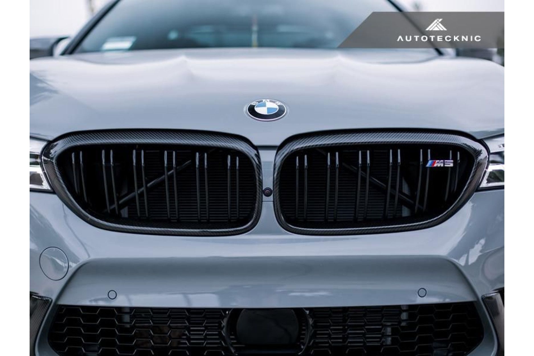 AutoTecknic Replacement Carbon Fiber Front Grilles Surrounds - F90 M5 (4) 