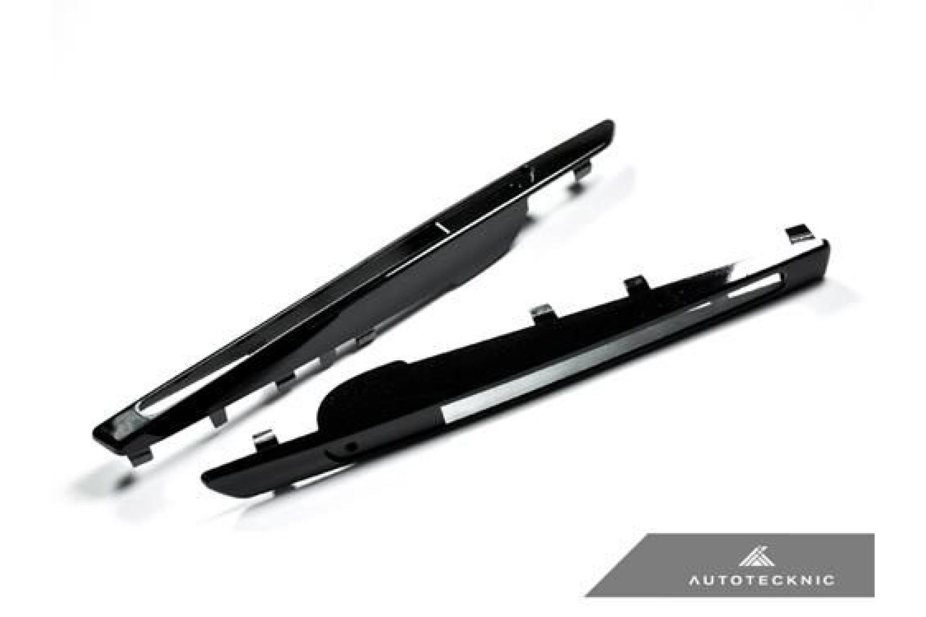 AutoTecknic Stealth Black Fender Grille - E71 X6M