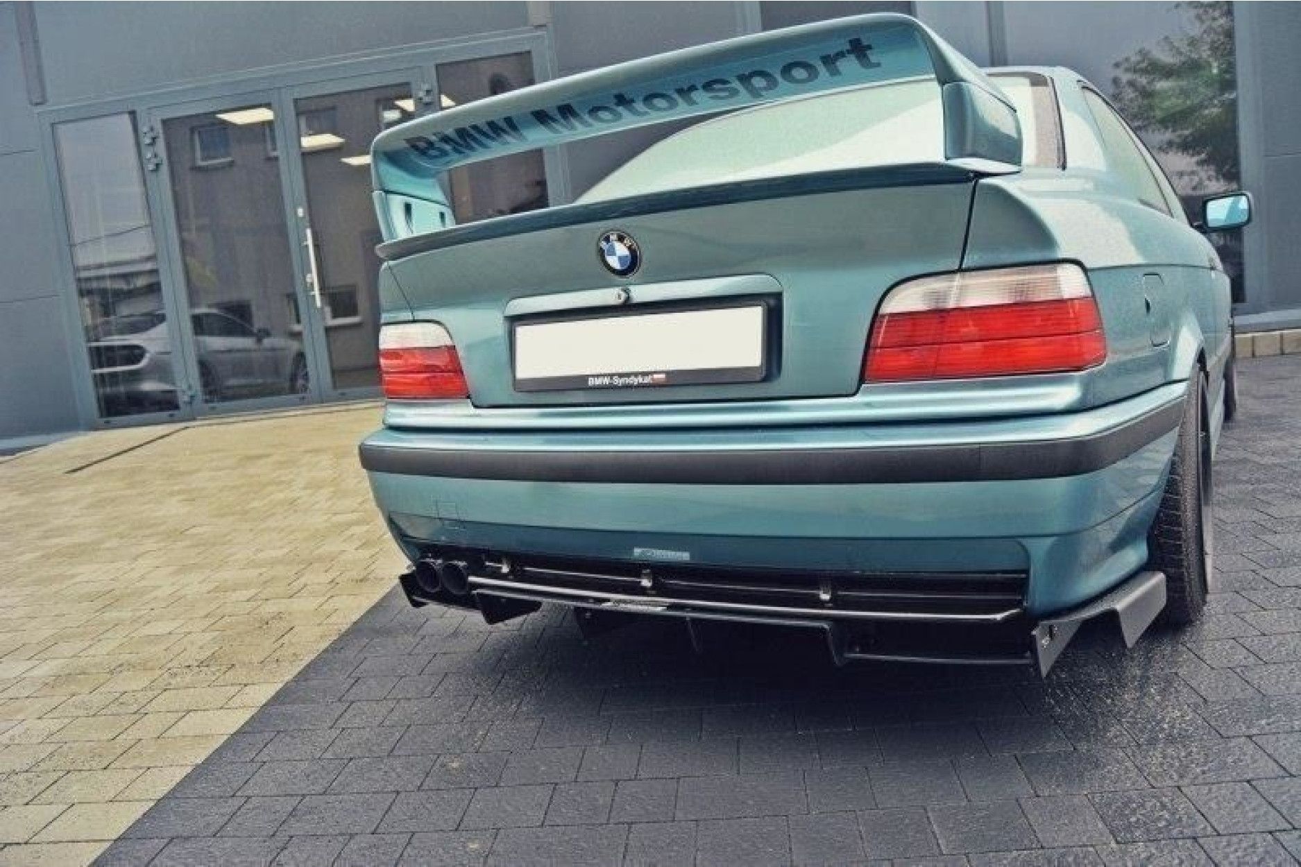 Maxton Design ABS Diffusor Heckschürzen Ansatz für BMW 3er E36 M3 schwarz matt (3) 