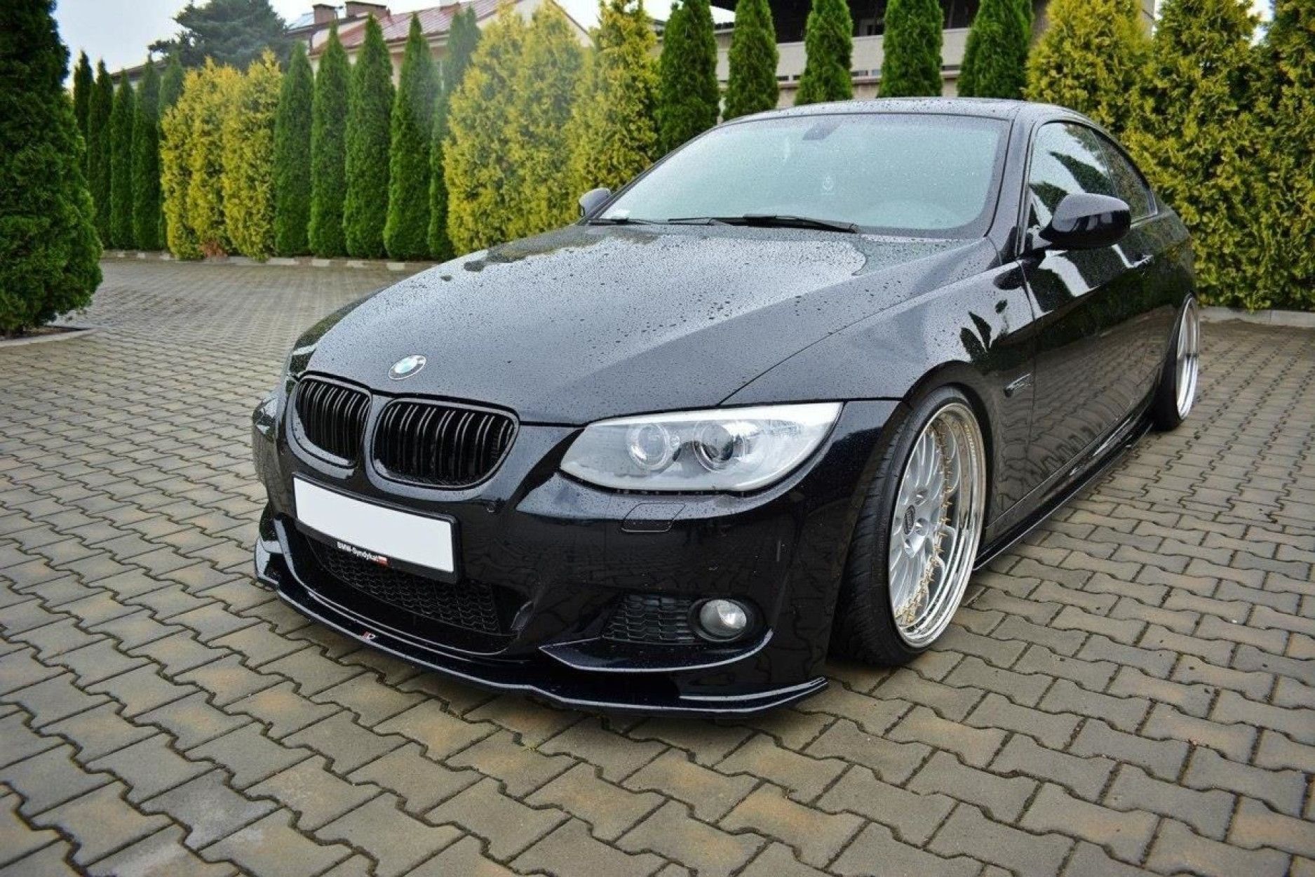 Maxton Design ABS Frontlippe V.2 für BMW 3er E92 M3 M-Paket Facelift schwarz hochglanz (2) 