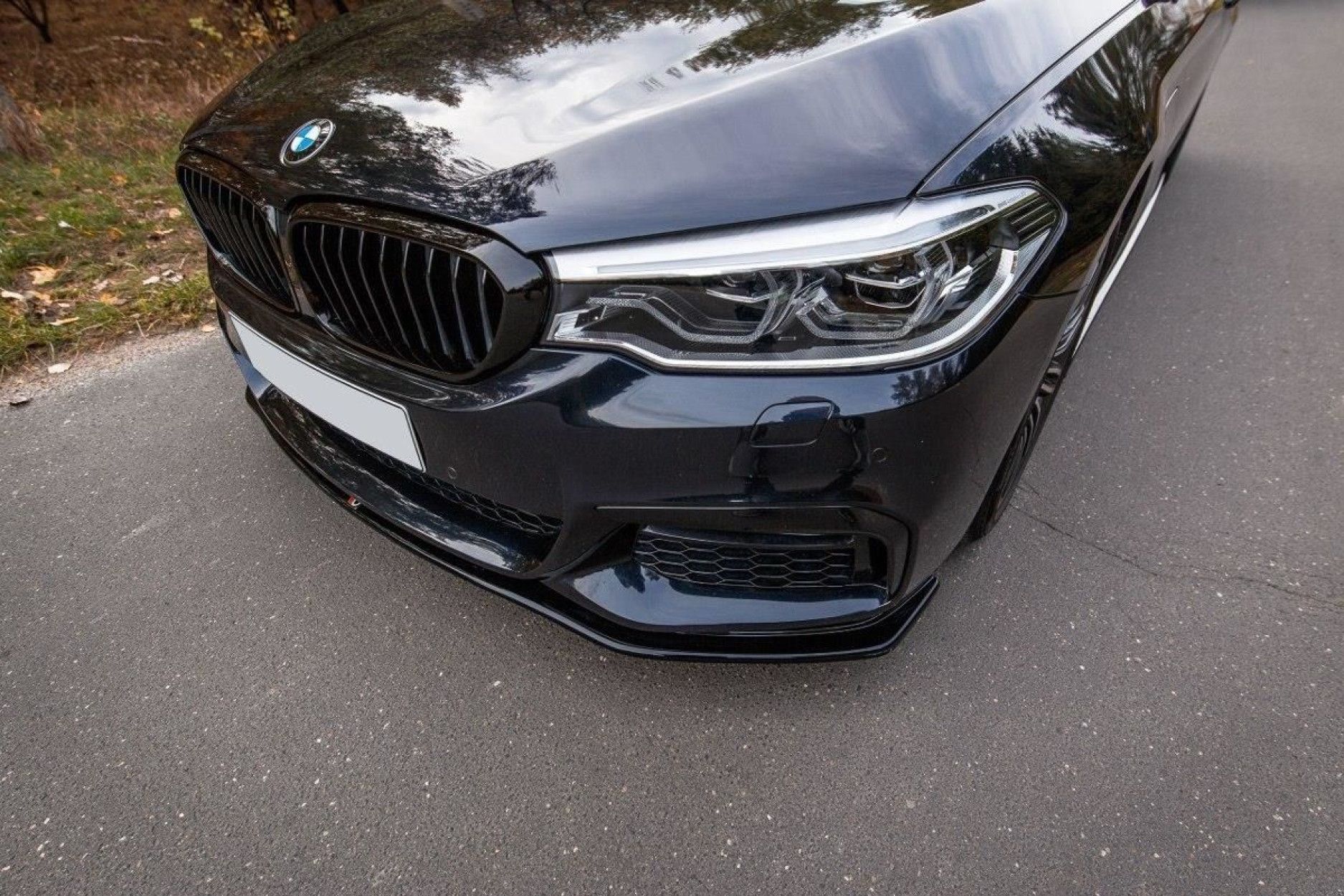 Maxton Design ABS Frontlippe V.2 für BMW 5er G30|G31 M-Paket schwarz hochglanz (3) 