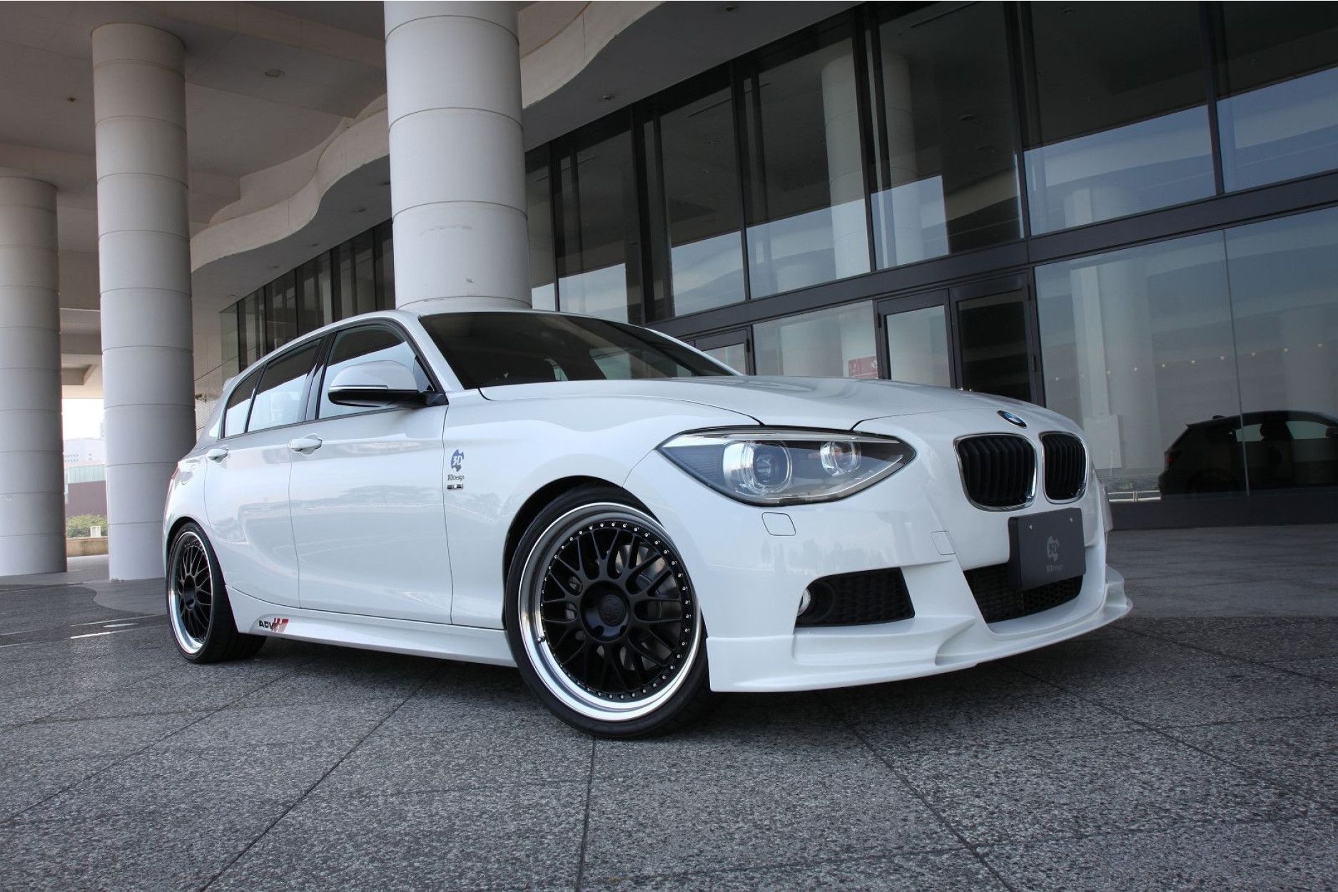 3Ddesign front lip fitting for BMW 1 Series F20 with M-Tech