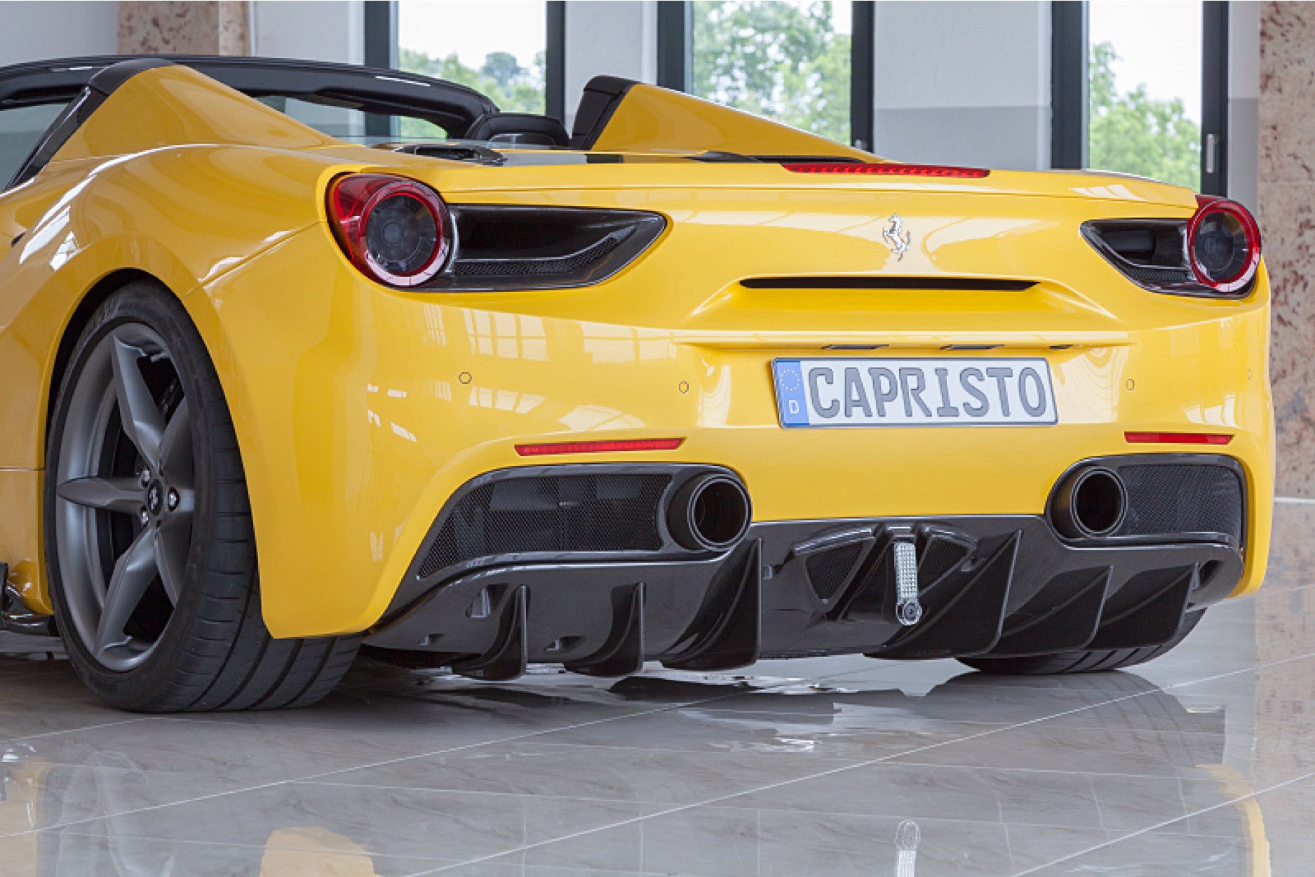 Capristo Carbon diffuser for Ferrari 488 GTB (2) 