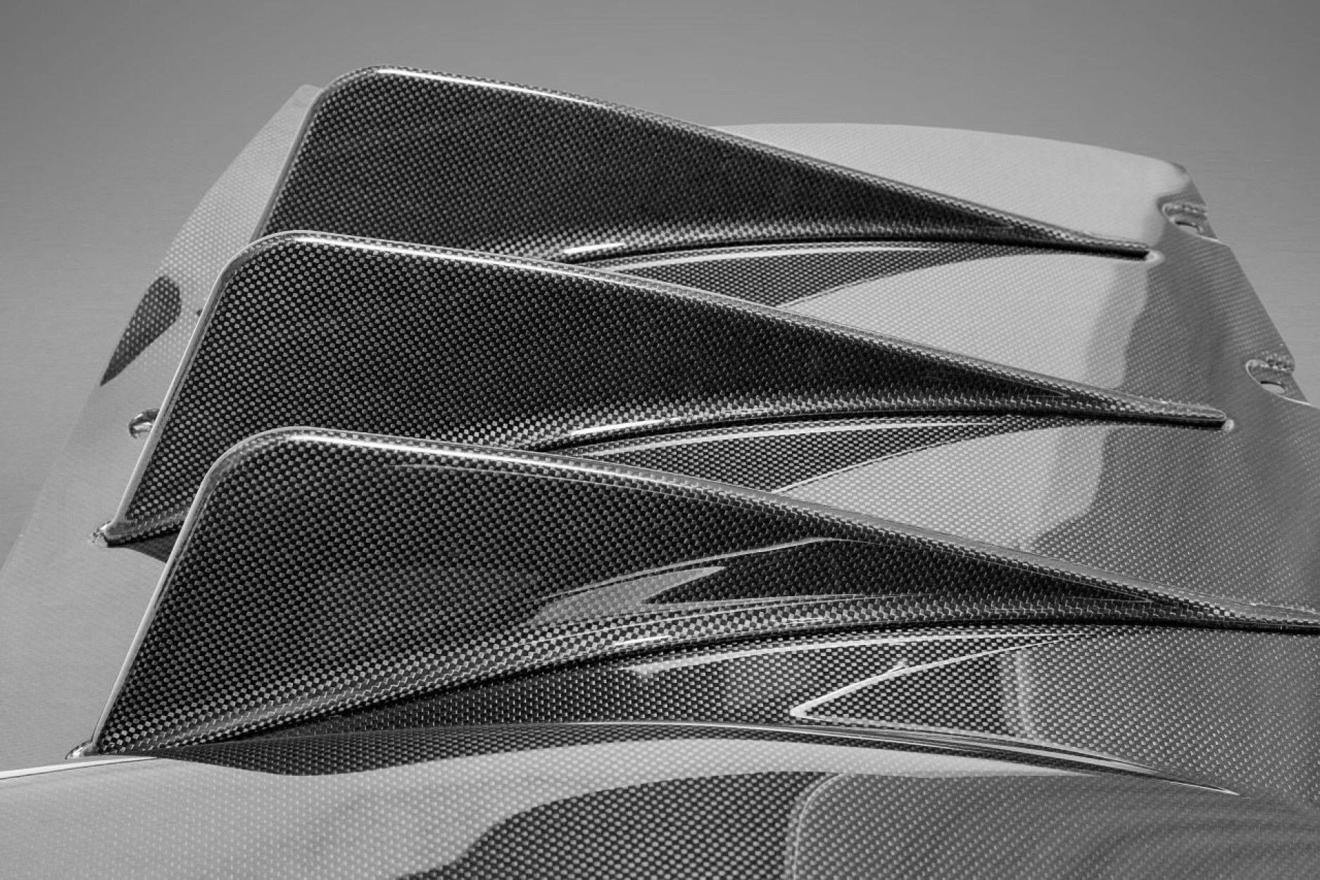 Capristo carbon diffuser rear apron for Ferrari 458 Italia Spider (2) 