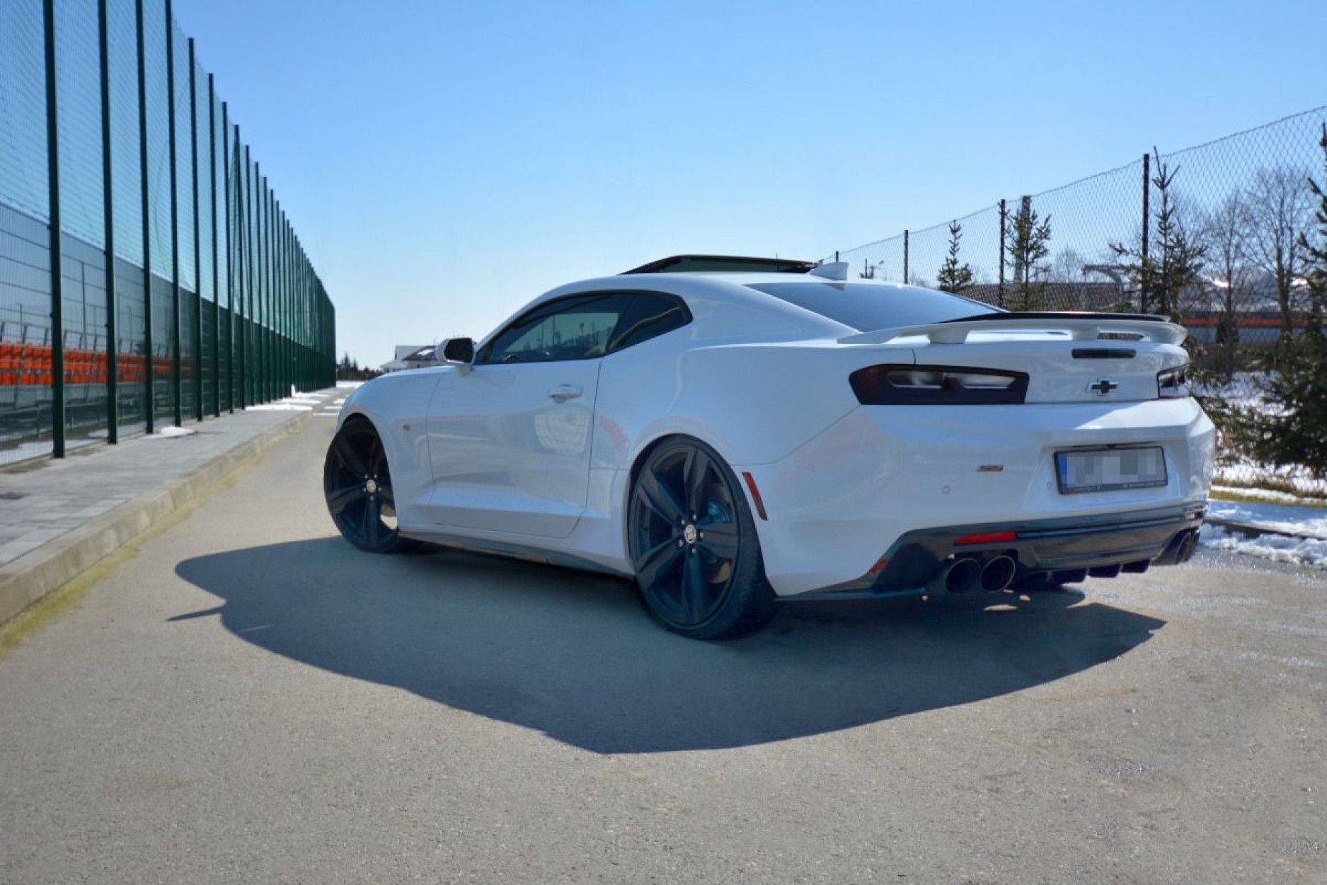 Maxton Design ABS Spoiler Aufsatz für Chevrolet Camaro MK6 Coupe schwarz hochglanz (4) 