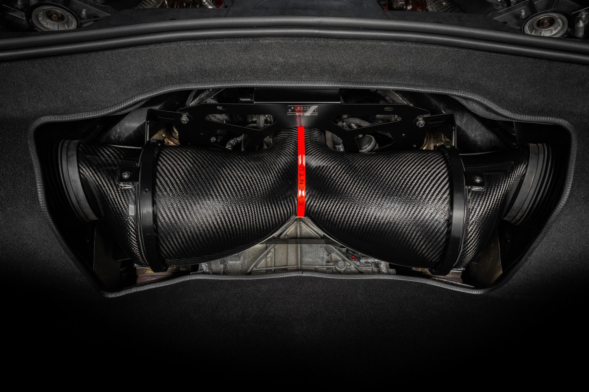 Eventuri Carbon Intake for Chevrolet Corvette C8 Stingray Coupe (4) 