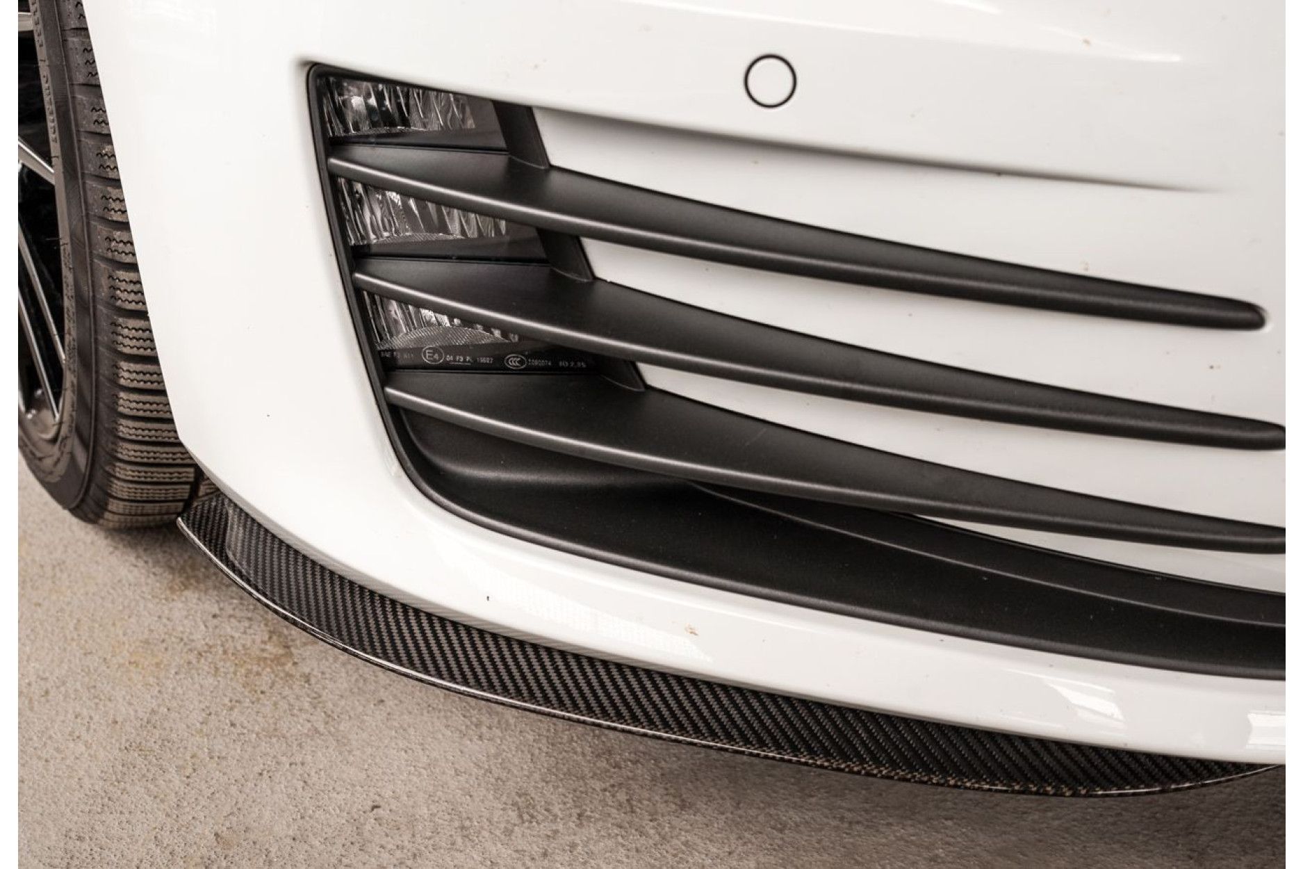 Boca carbon VW Golf 7 GTI for Cupwings (4) 