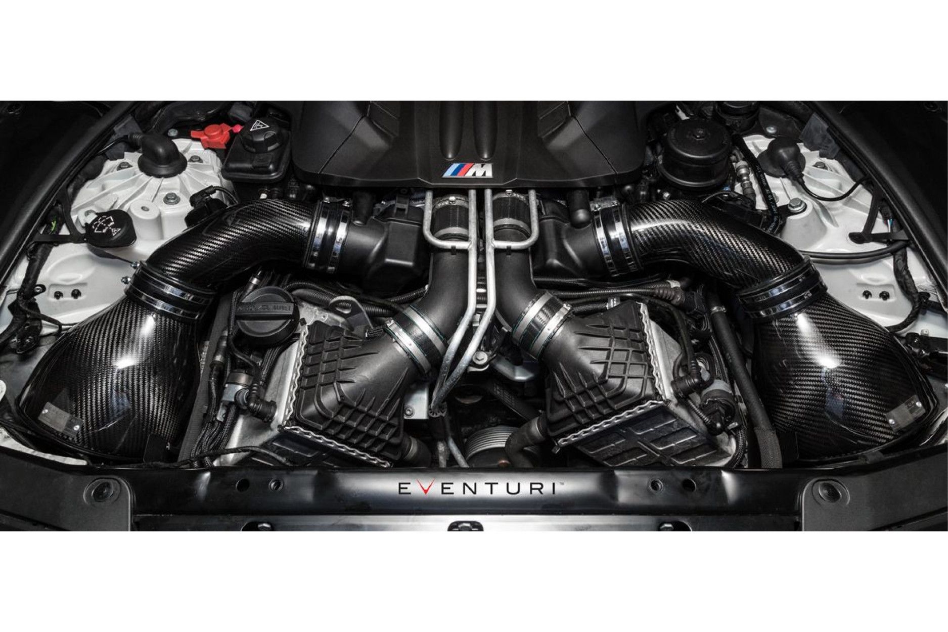 Eventuri carbon kevlar intake for BMW F1X M6 (3) 