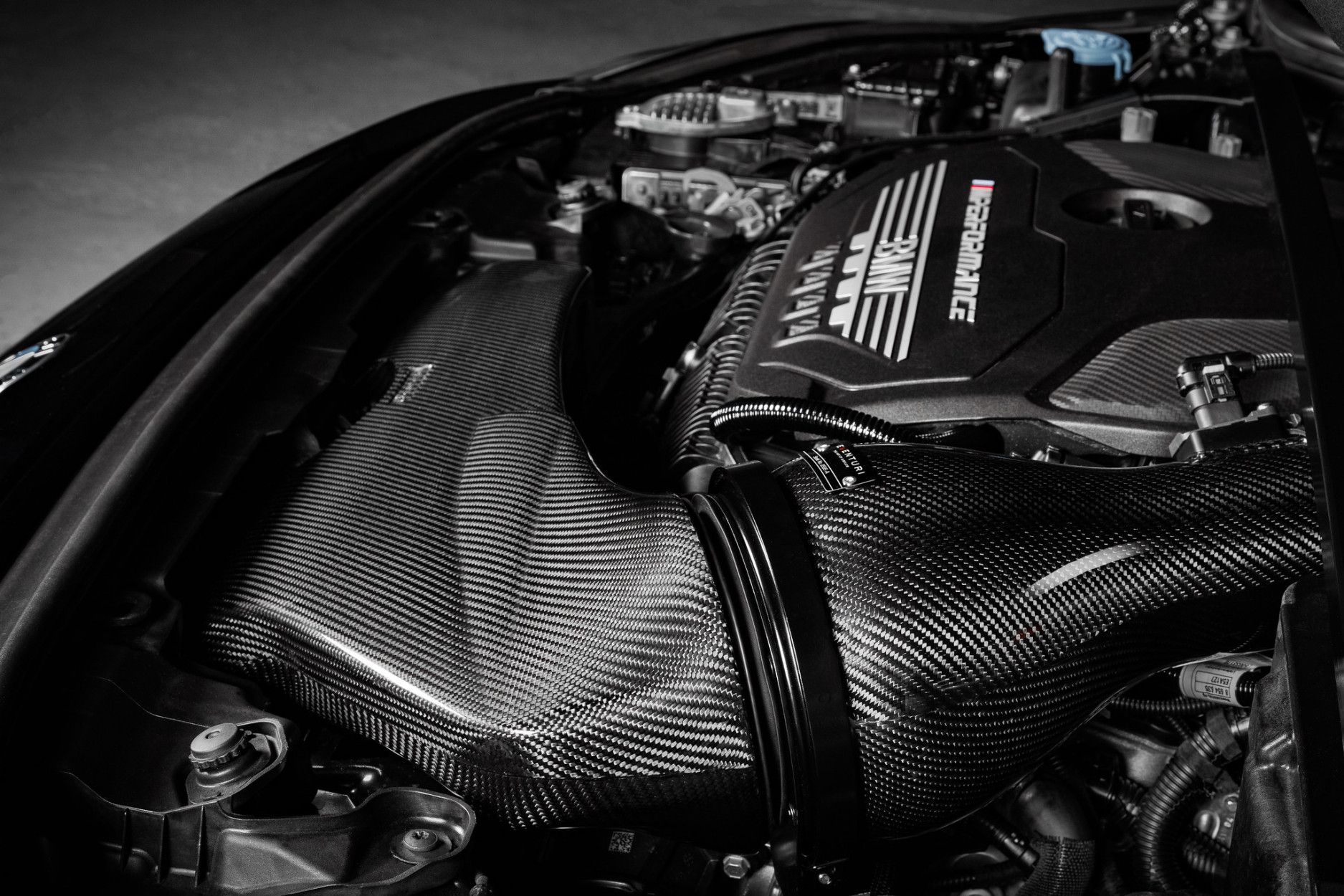 Eventuri Carbon intake for BMW F40 M135i | F44 M235i | F39 X2 M35i (24) 
