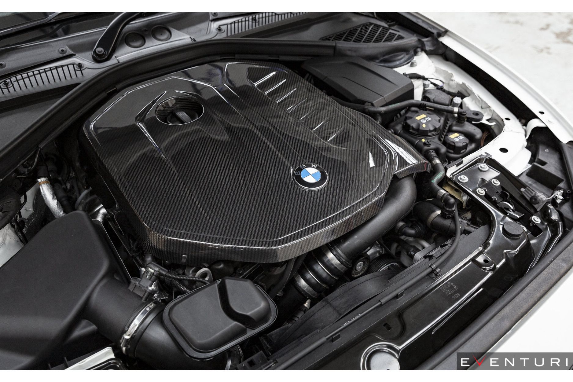 Eventuri, Carbon Motorabdeckung, BMW M140i/M240i (F20/F21/F22/F23)