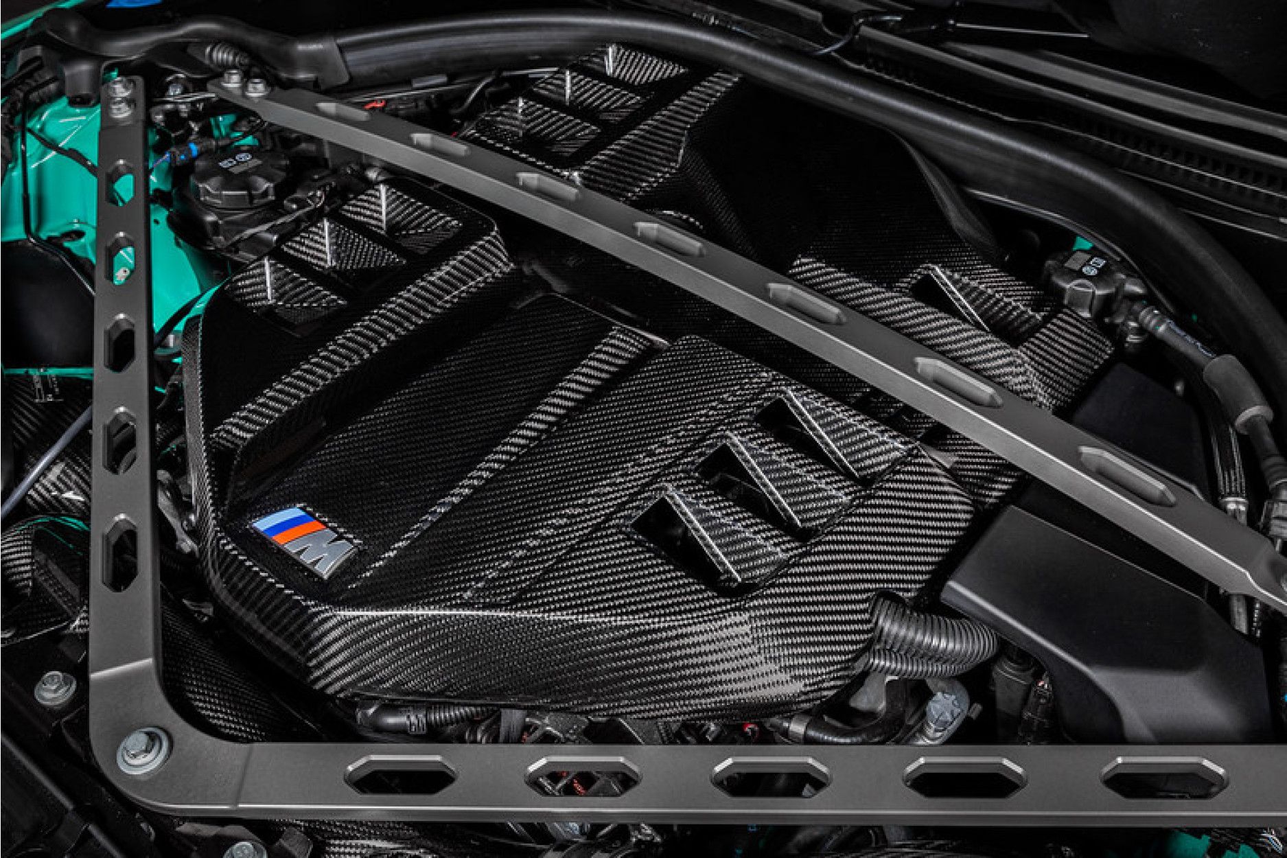 Eventuri Carbon engine cover for BMW G8X M3/M4 (7) 