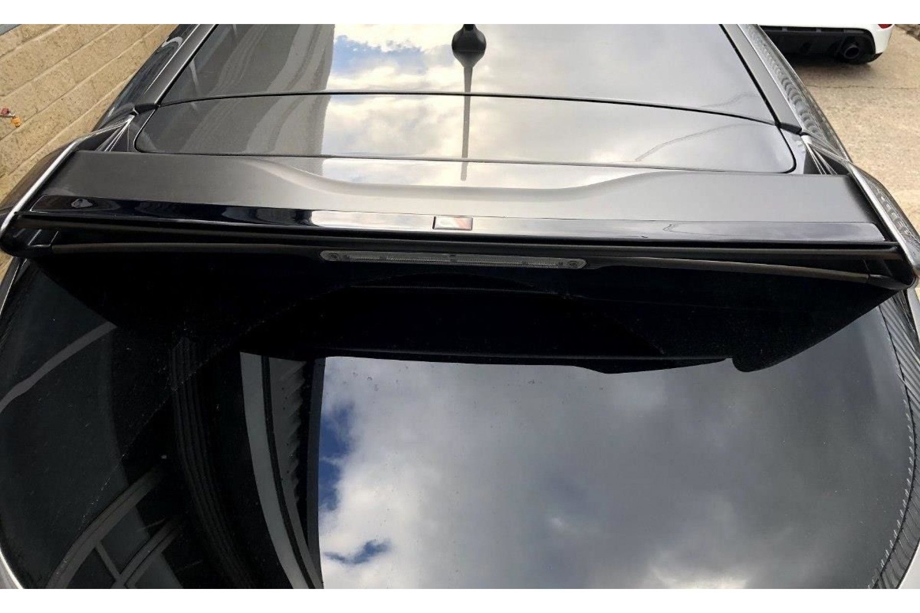 Maxton Design ABS Spoiler Aufsatz für Ford Focus MK3 ST|RS schwarz hochglanz (3) 