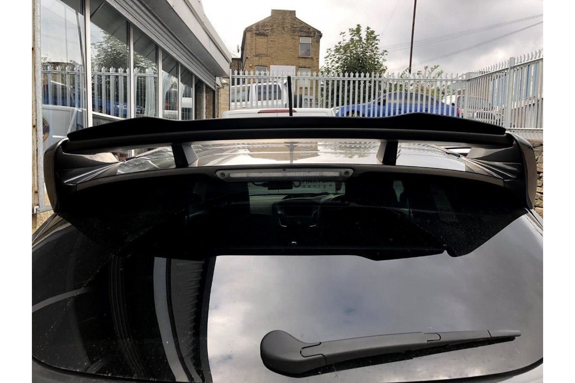 Maxton Design ABS Spoiler Aufsatz für Ford Focus MK3 ST|RS schwarz hochglanz (5) 