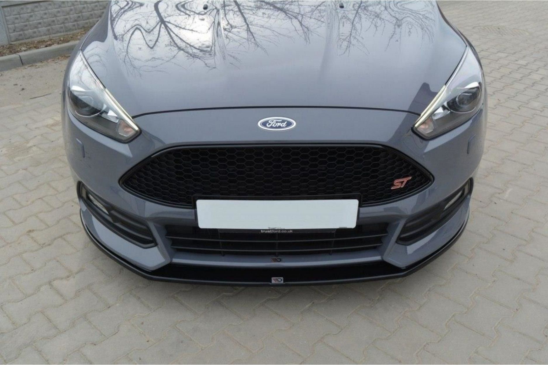 Maxton Design ABS Frontlippe V.2 für Ford Focus MK3 ST|RS Facelift schwarz hochglanz (2) 